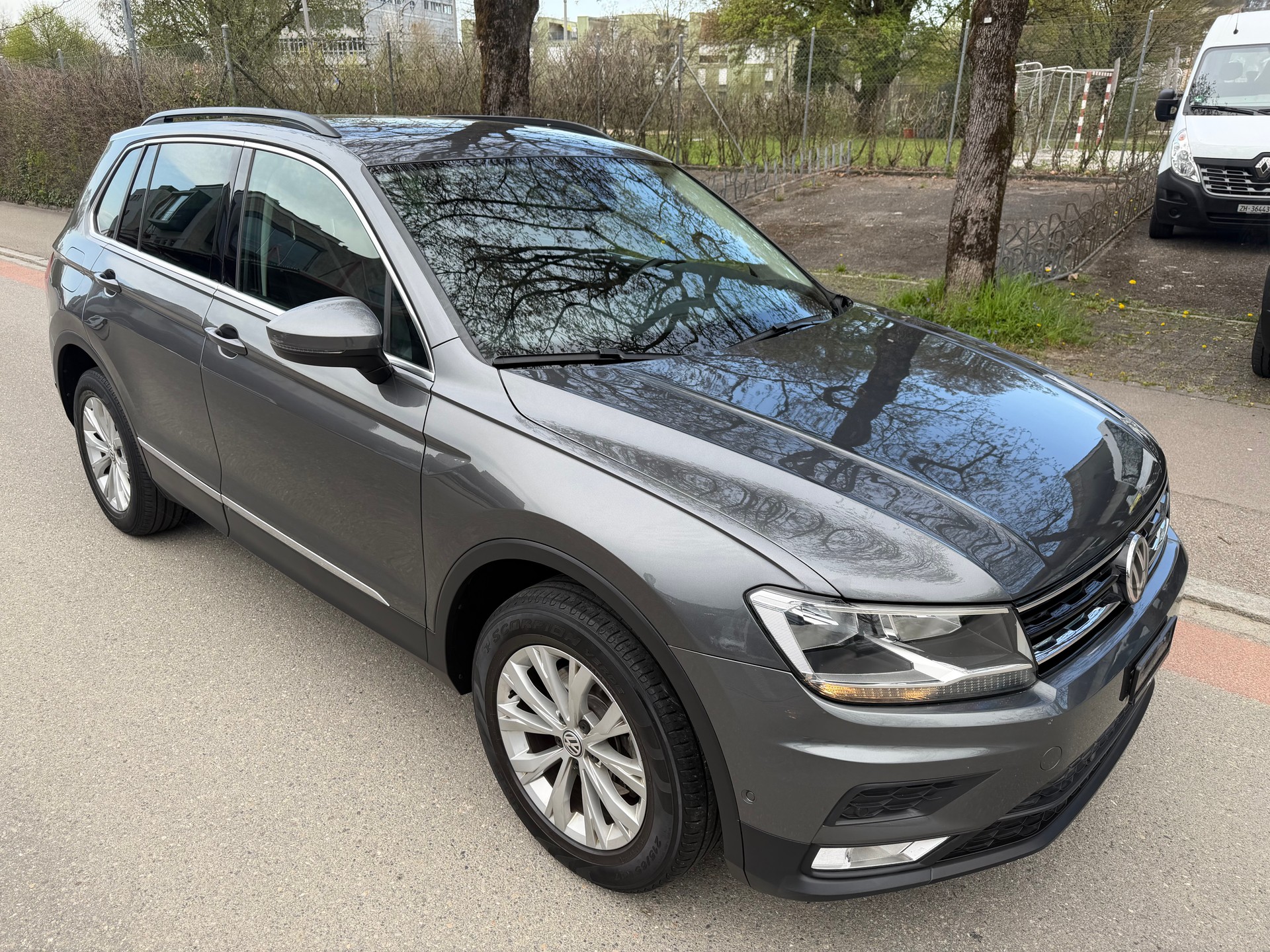VW Tiguan 2.0 TDI BlueMotion Trend&Fun 4Motion DSG-image-1