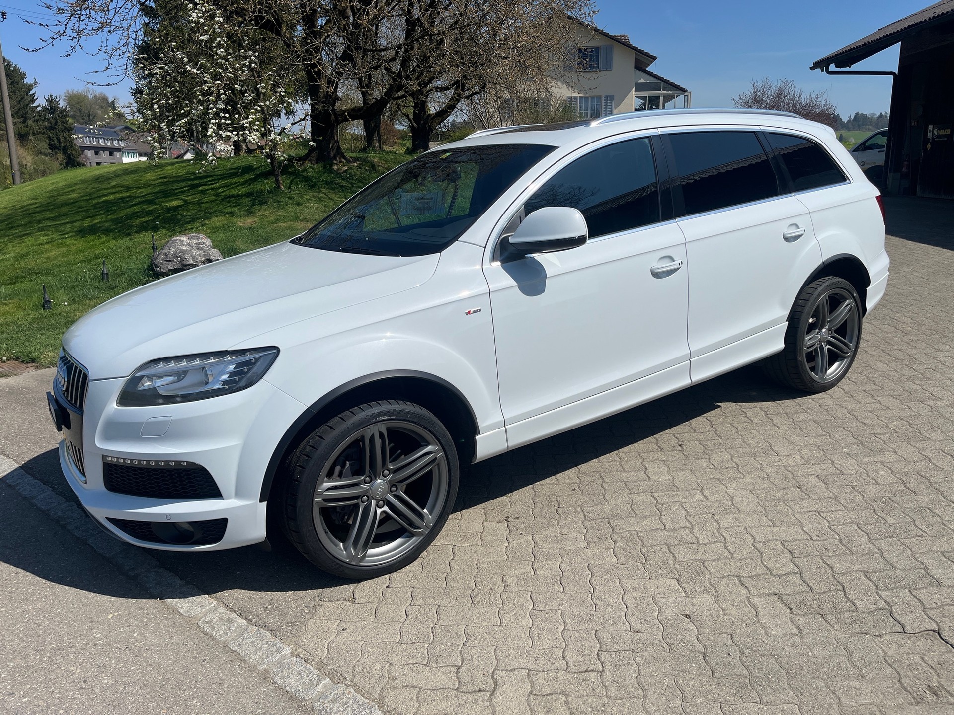 AUDI Q7 3.0 TDI quattro tiptronic
