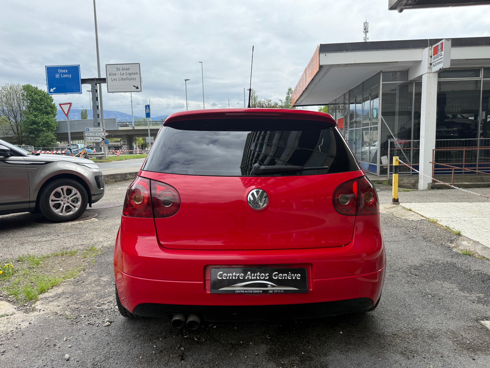 VW Golf 2.0 TFSI GTI-image-4
