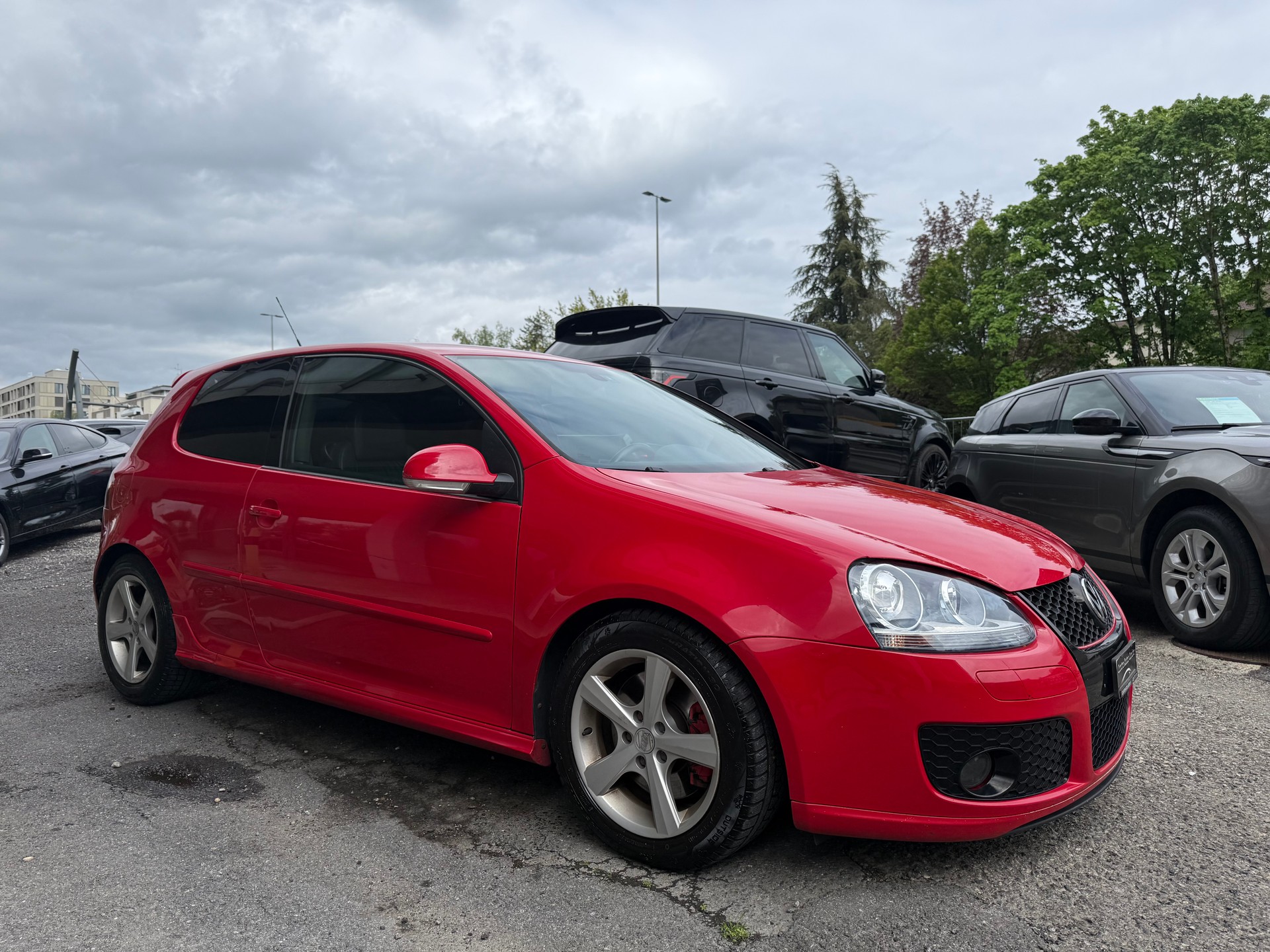 VW Golf 2.0 TFSI GTI-image-1