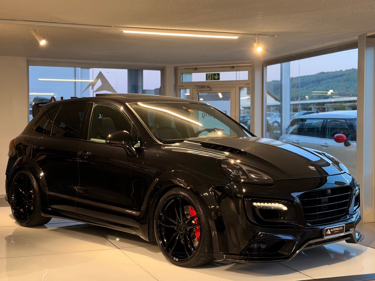 PORSCHE Cayenne Turbo Techart Magnum-image-2