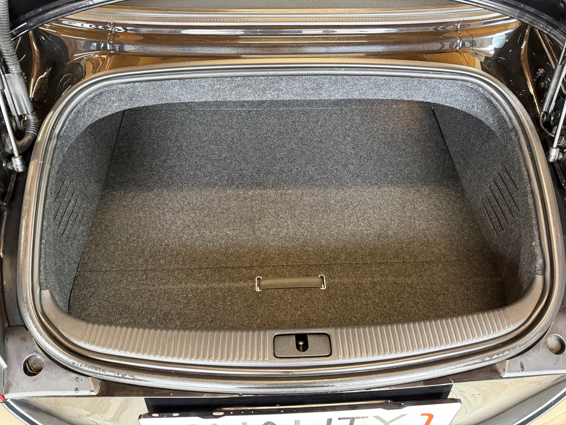 AUDI TT Roadster 2.0 TFSI quattro S-tronic-image-16