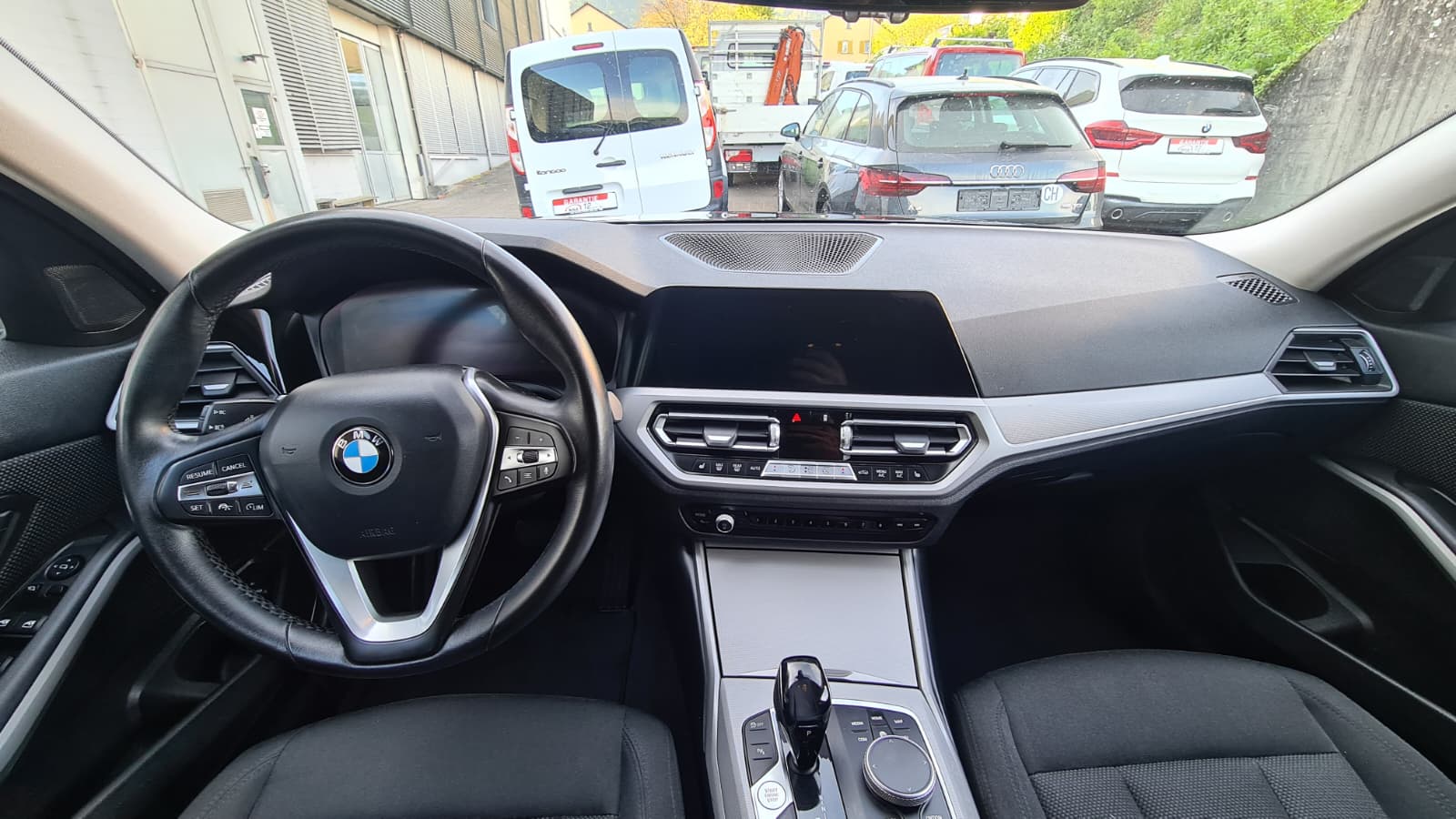 BMW 320d xDrive 48V Touring Steptronic ** Gr-Navi ** Elektrische Sitz mit Sitzmemory ** Abstandsregelsysteme ** Ab MFK & Service-image-13