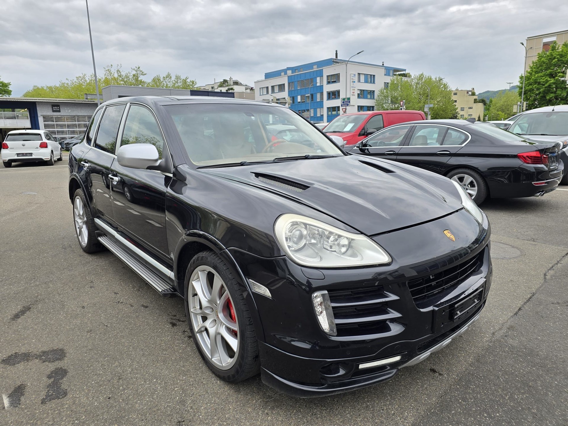 PORSCHE Cayenne S-image-2