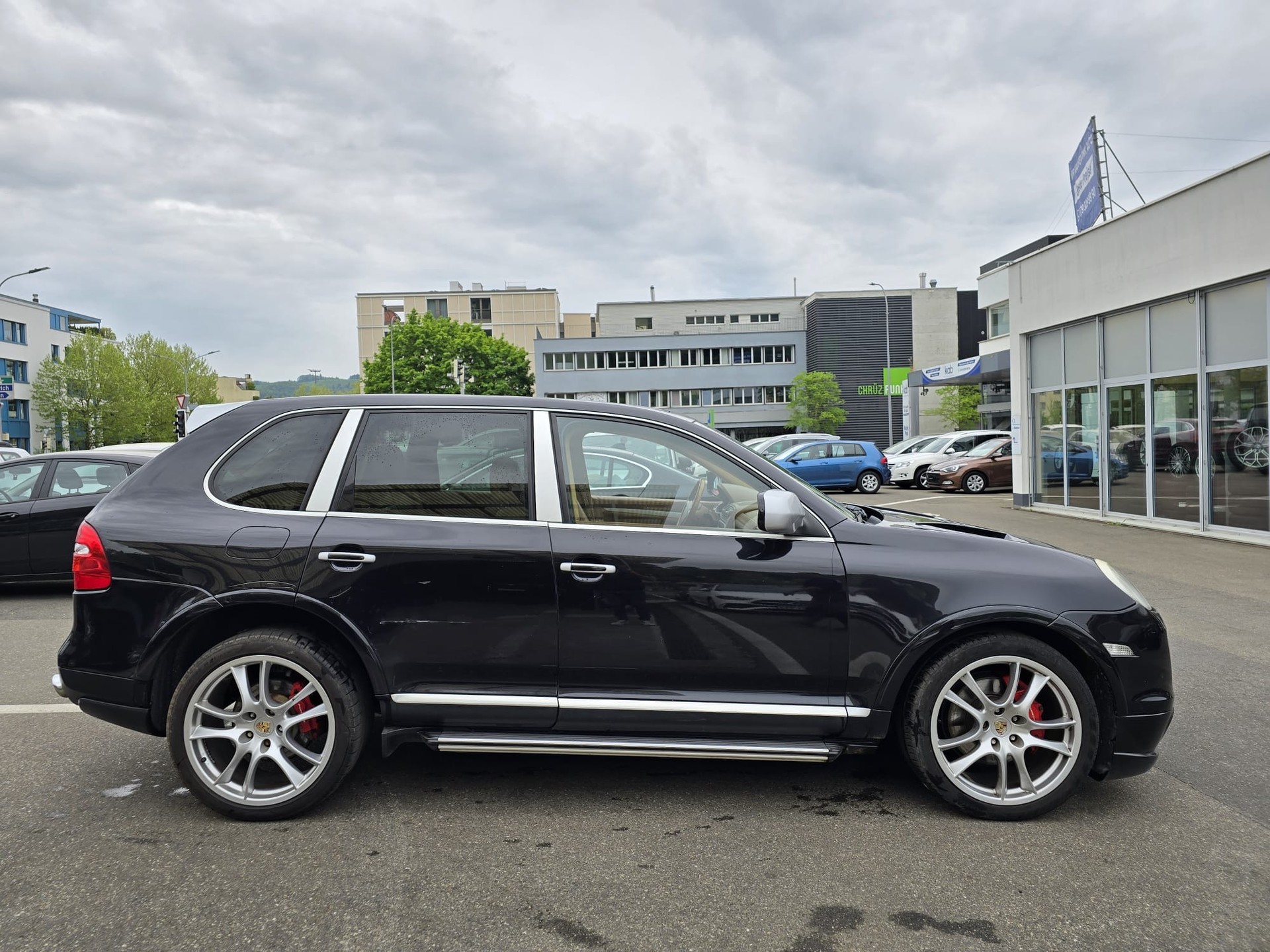 PORSCHE Cayenne S-image-7