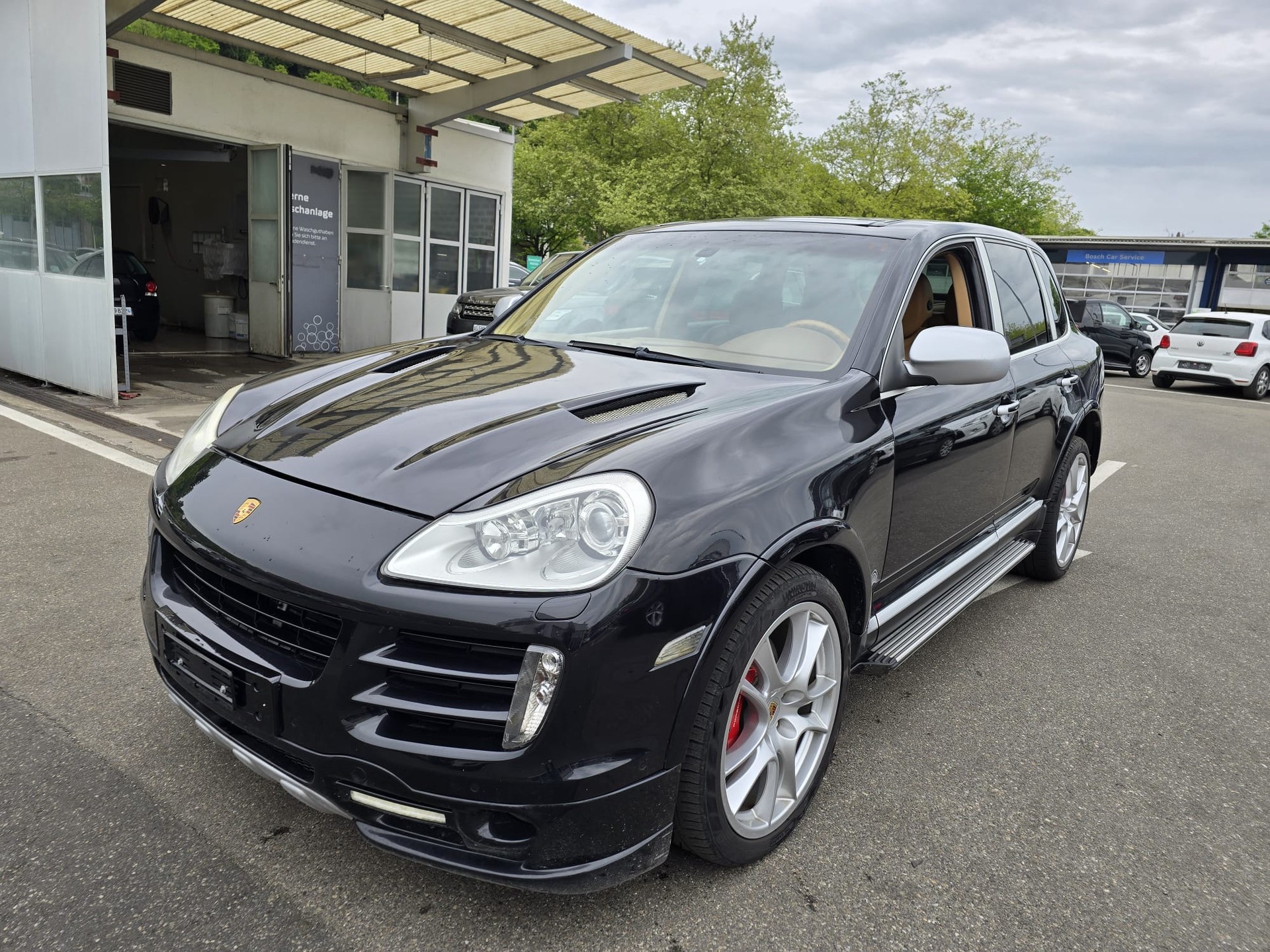 PORSCHE Cayenne S-image-0