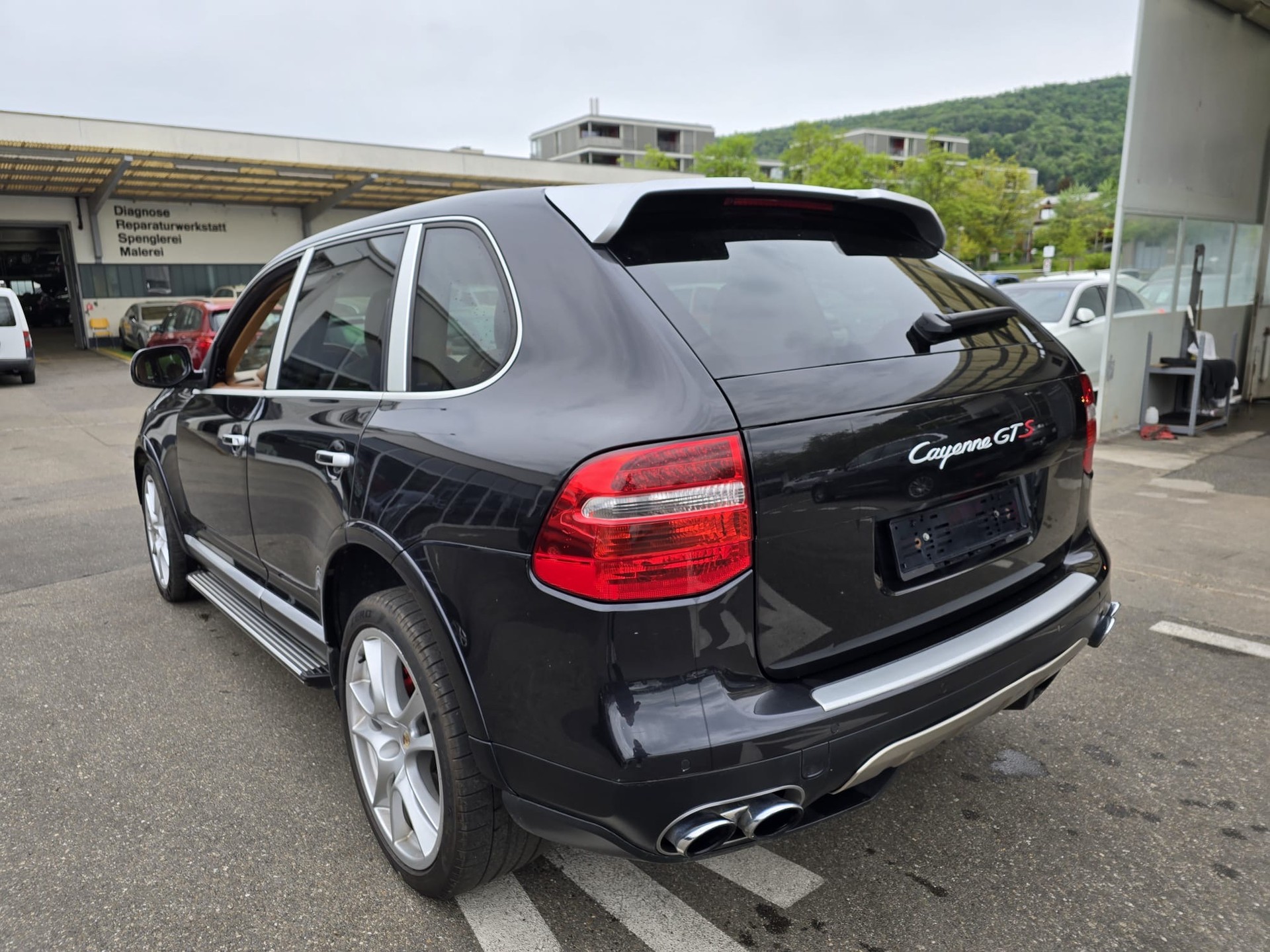 PORSCHE Cayenne S-image-5