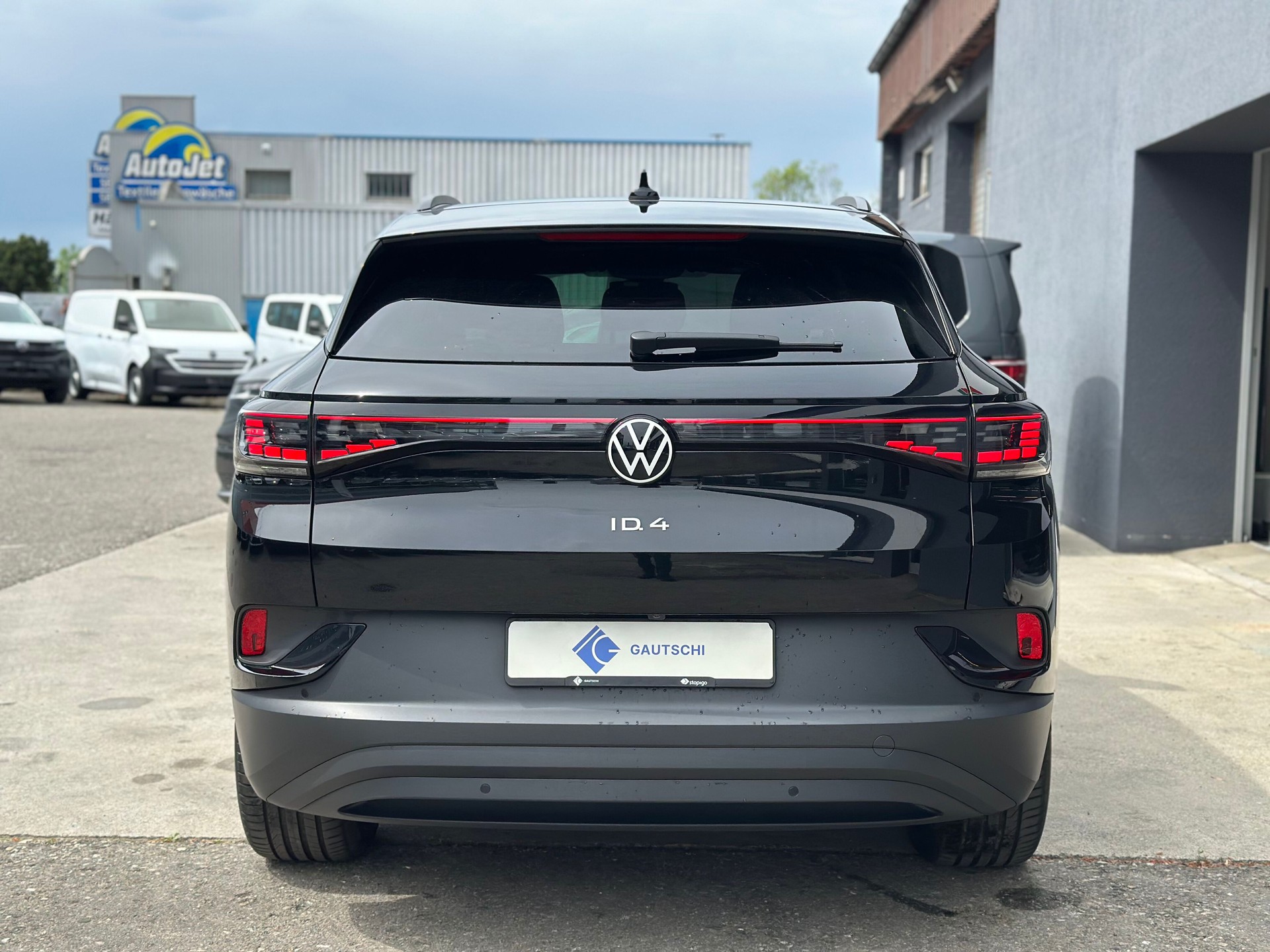 VW ID.4 Pro 77 kWh 4Motion-image-3