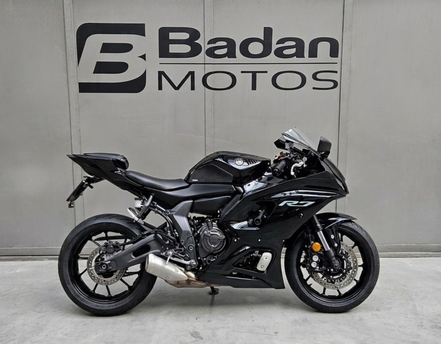 YAMAHA YZF-R7