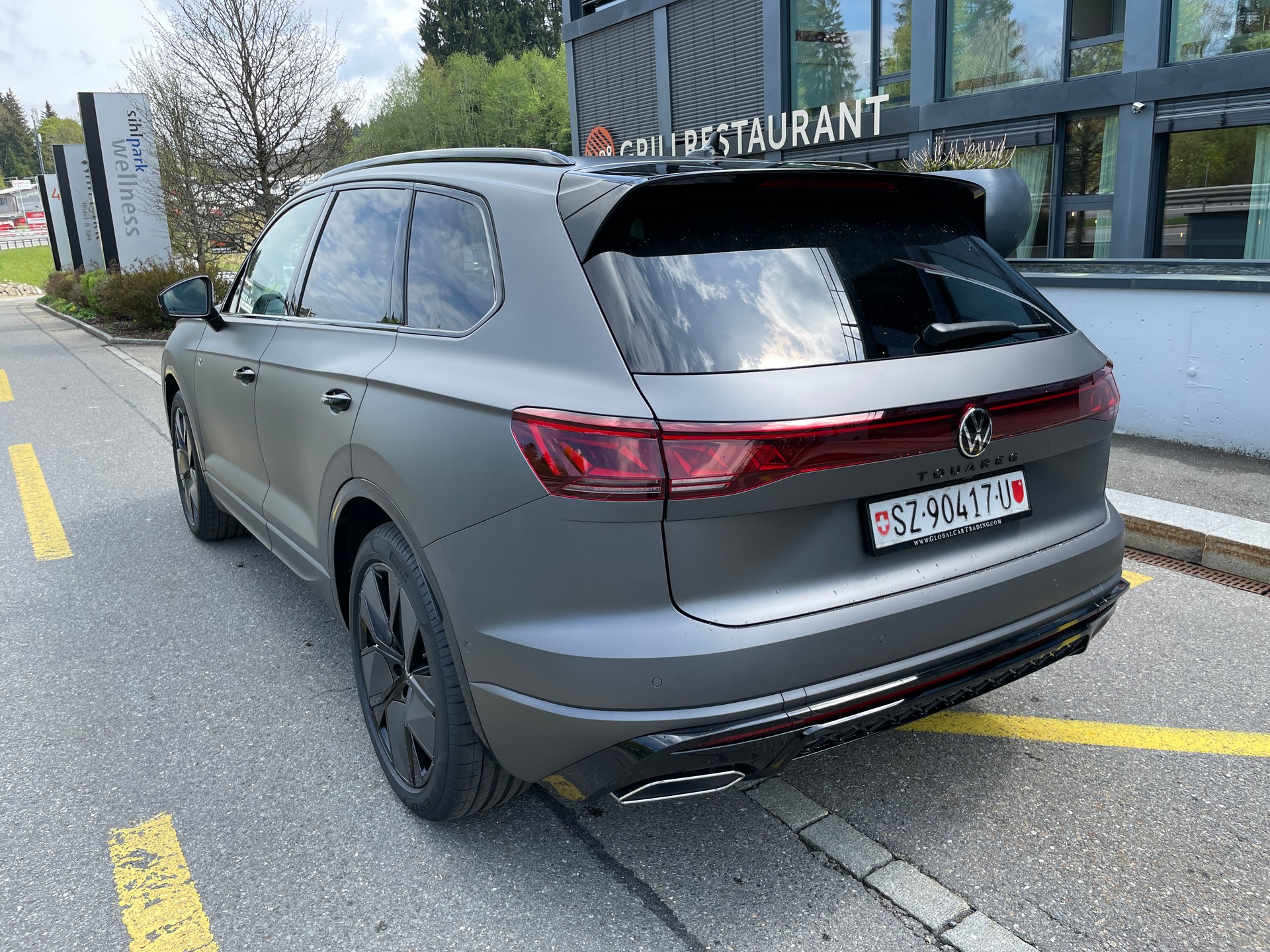 VW Touareg 3.0 TDI R-Line Final Edition Tiptronic, VOLLAUSSTATTUNG-image-12