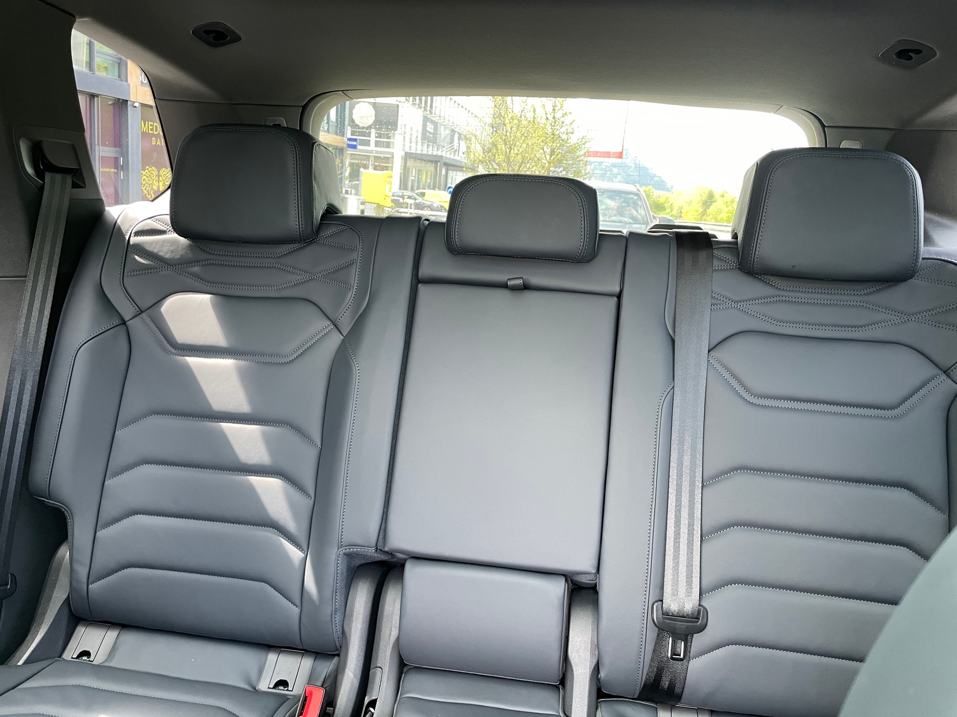 VW Touareg 3.0 TDI R-Line Final Edition Tiptronic, VOLLAUSSTATTUNG-image-26