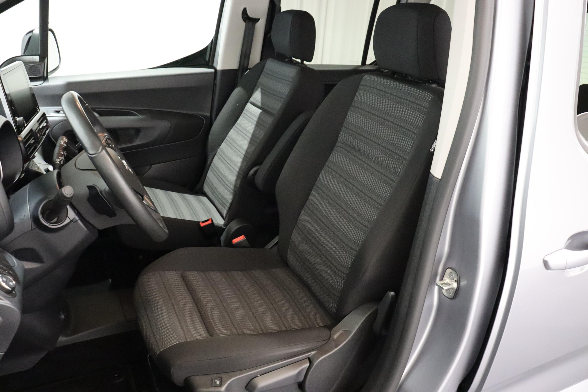 OPEL Combo Life 1.5 D Ultimate S/S-image-7