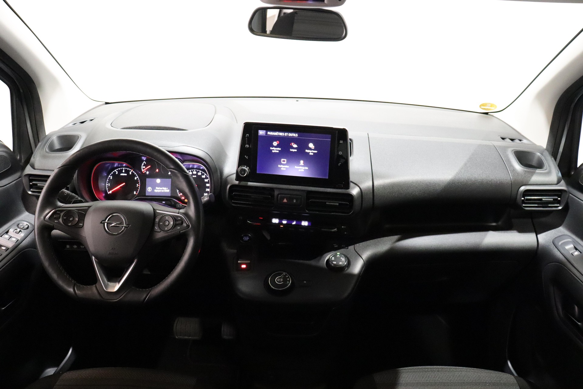 OPEL Combo Life 1.5 D Ultimate S/S-image-8