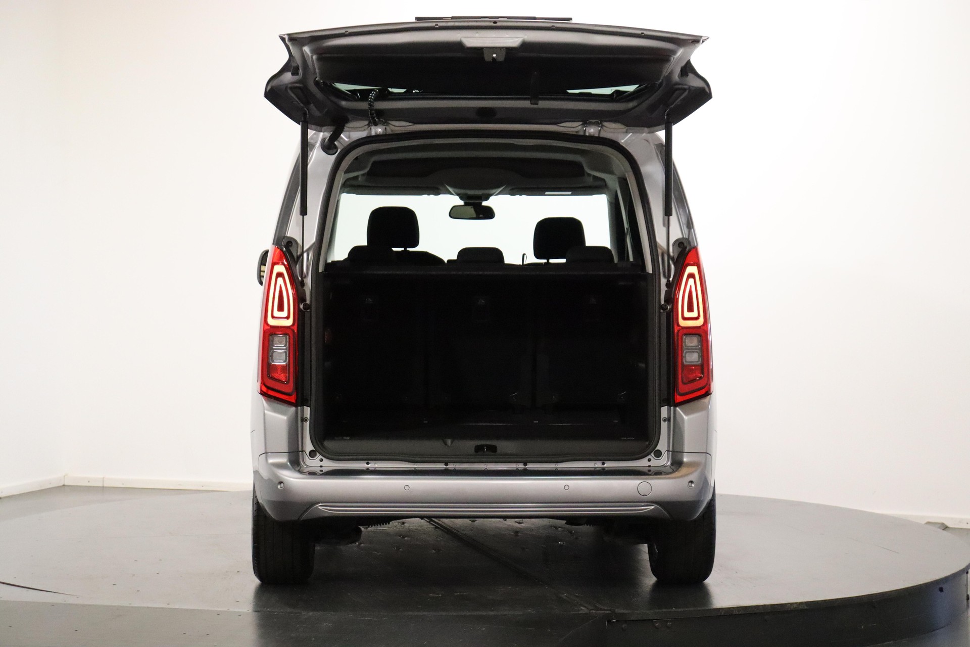 OPEL Combo Life 1.5 D Ultimate S/S-image-3