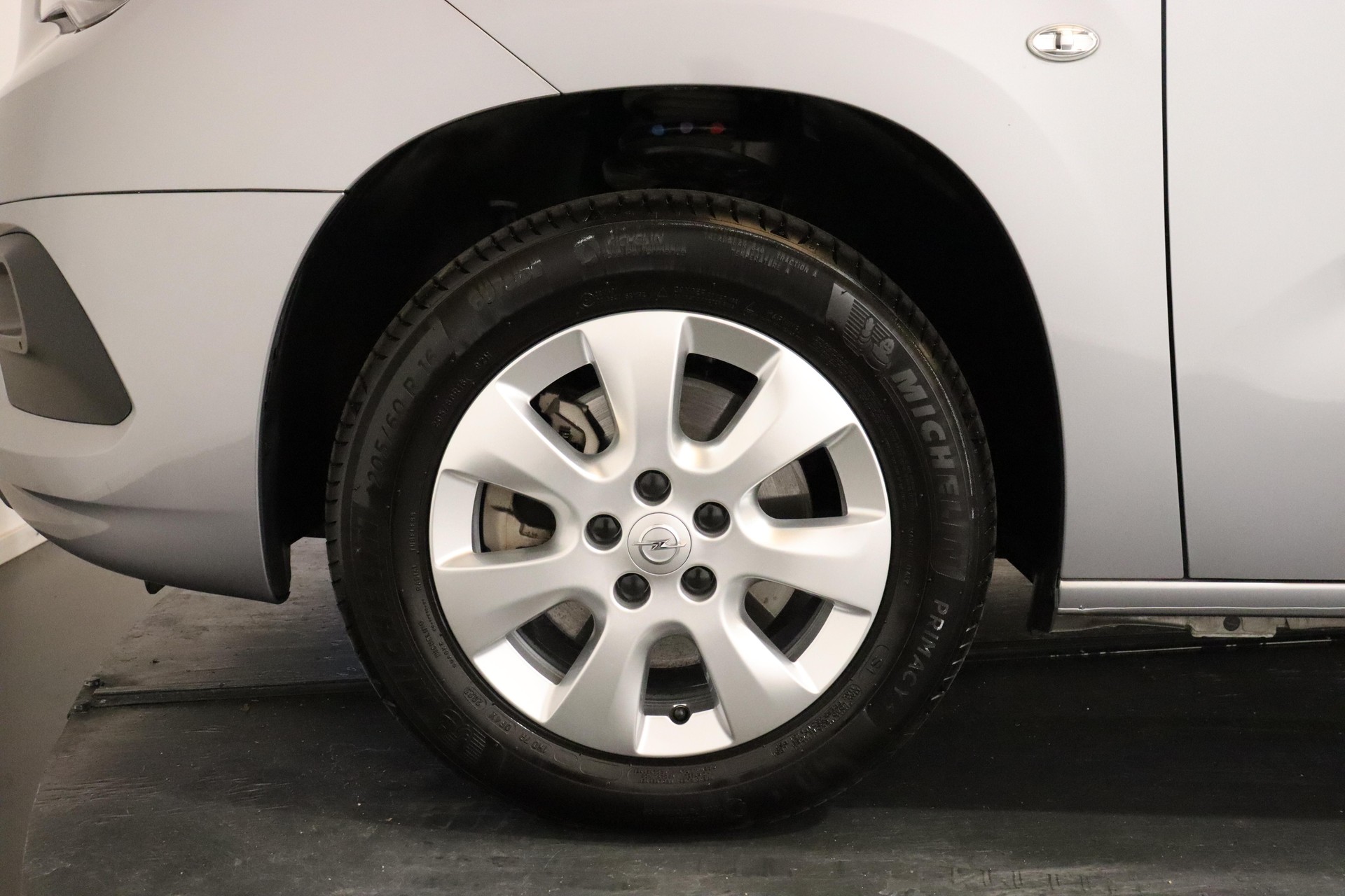 OPEL Combo Life 1.5 D Ultimate S/S-image-5
