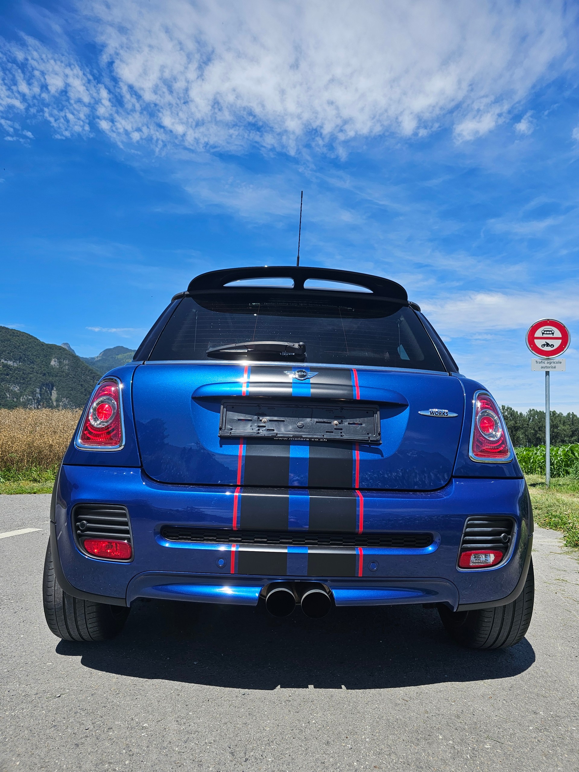 MINI Cooper John Cooper Works Steptronic-image-1