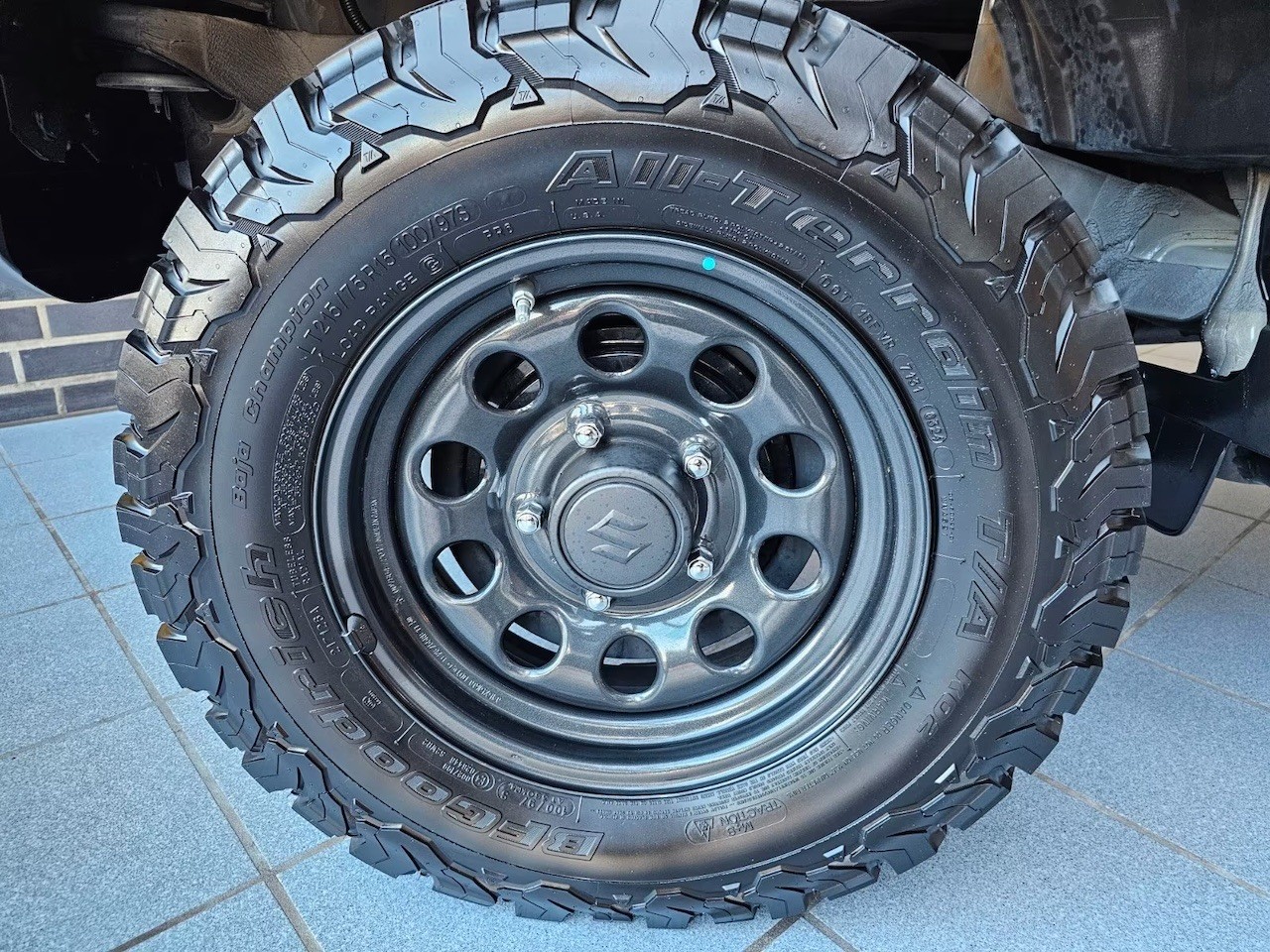 SUZUKI JIMNY 1.5 COMPACT+ 4x4 | 2 PLATZER | MANUEL-image-7