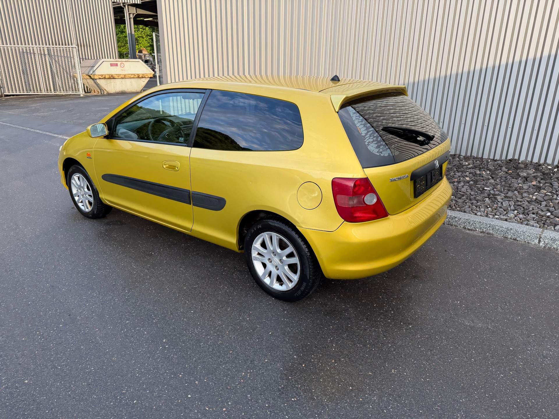 HONDA Civic 1.6i ES-showroom-element-2