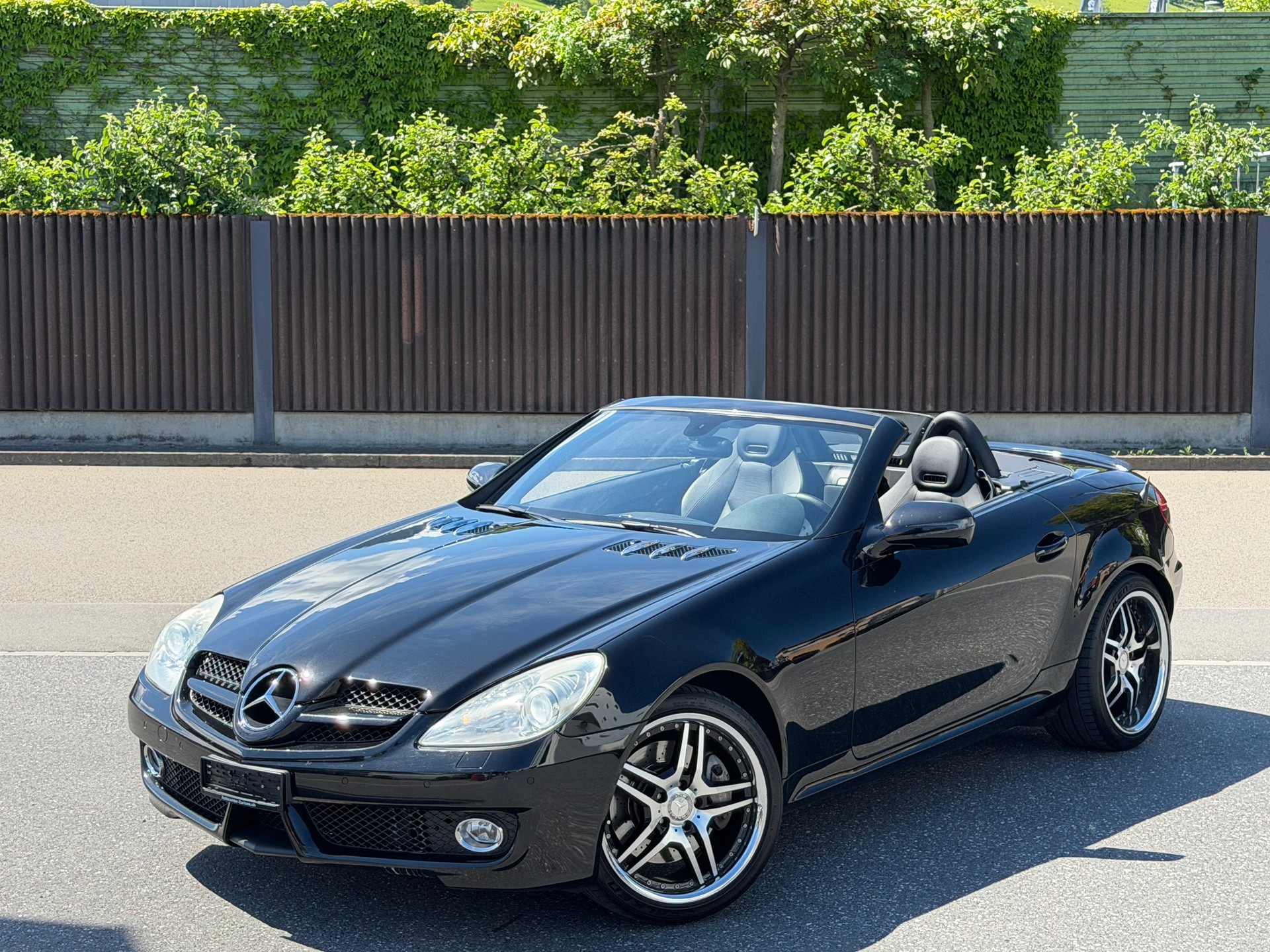 MERCEDES-BENZ SLK 350 7G-Tronic Black&Silber Edition-image-3