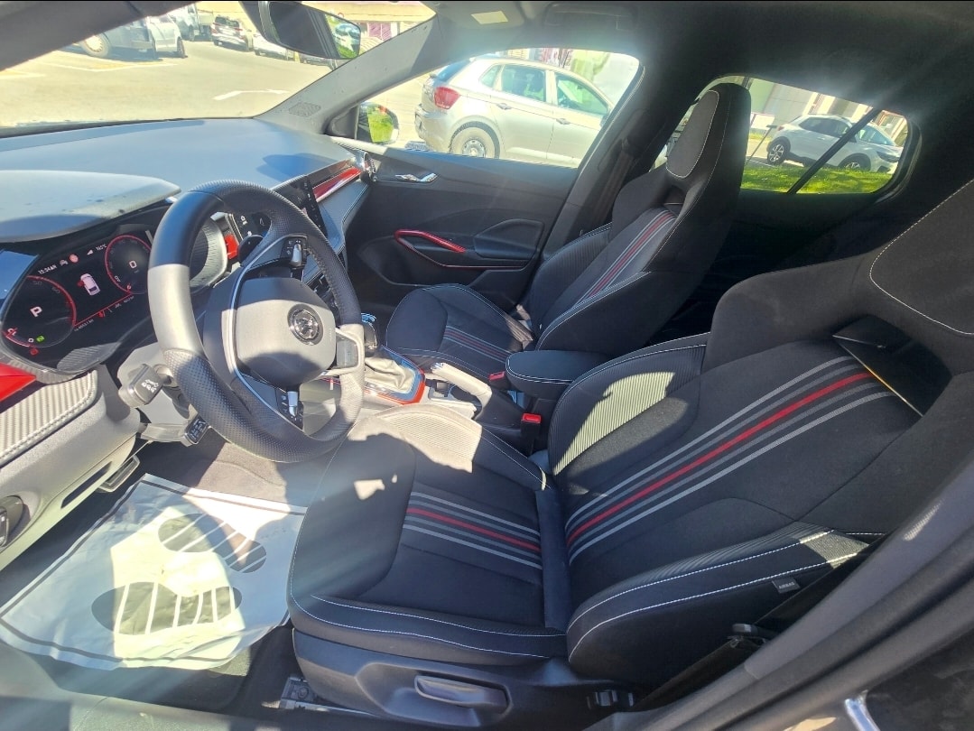 SKODA Fabia 1.0 TSI Monte Carlo DSG-image-9
