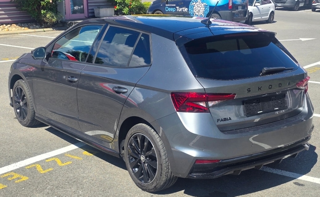 SKODA Fabia 1.0 TSI Monte Carlo DSG-image-6