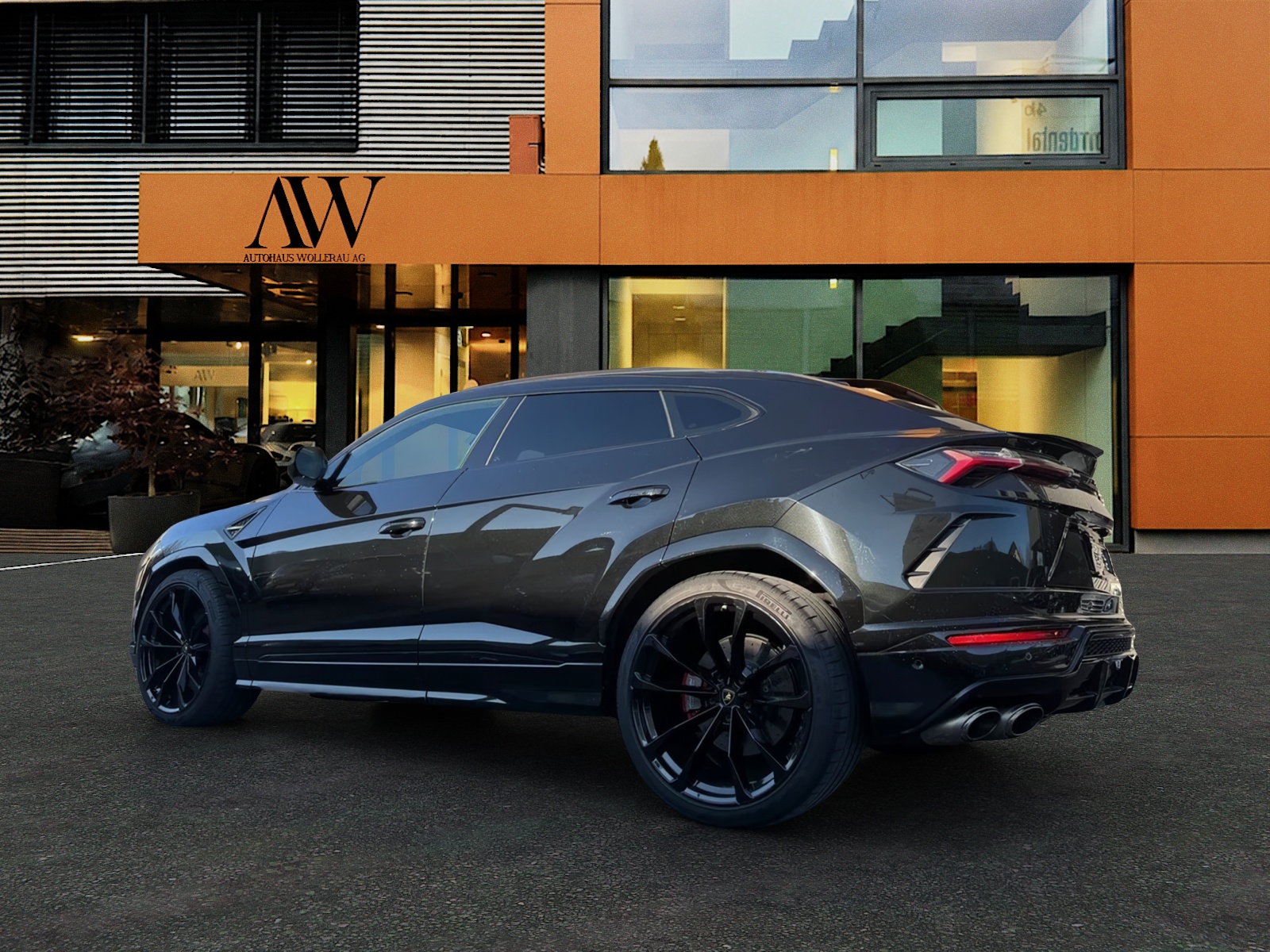 LAMBORGHINI Urus 4.0-image-4