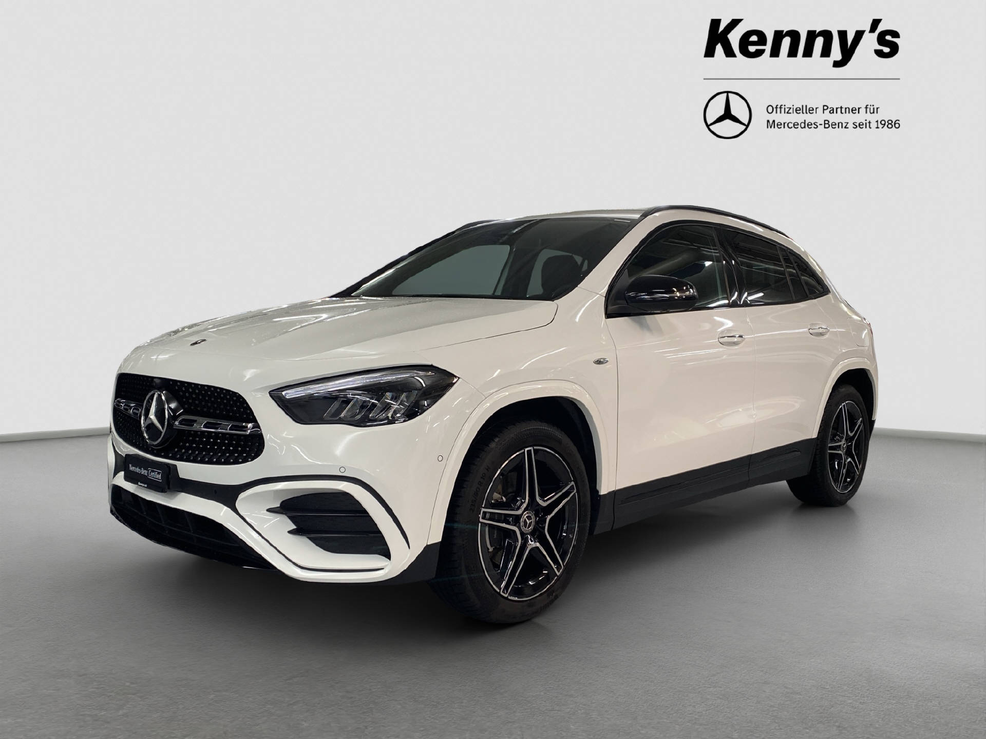 MERCEDES-BENZ GLA 250 e EQ Star AMG Line-image-0
