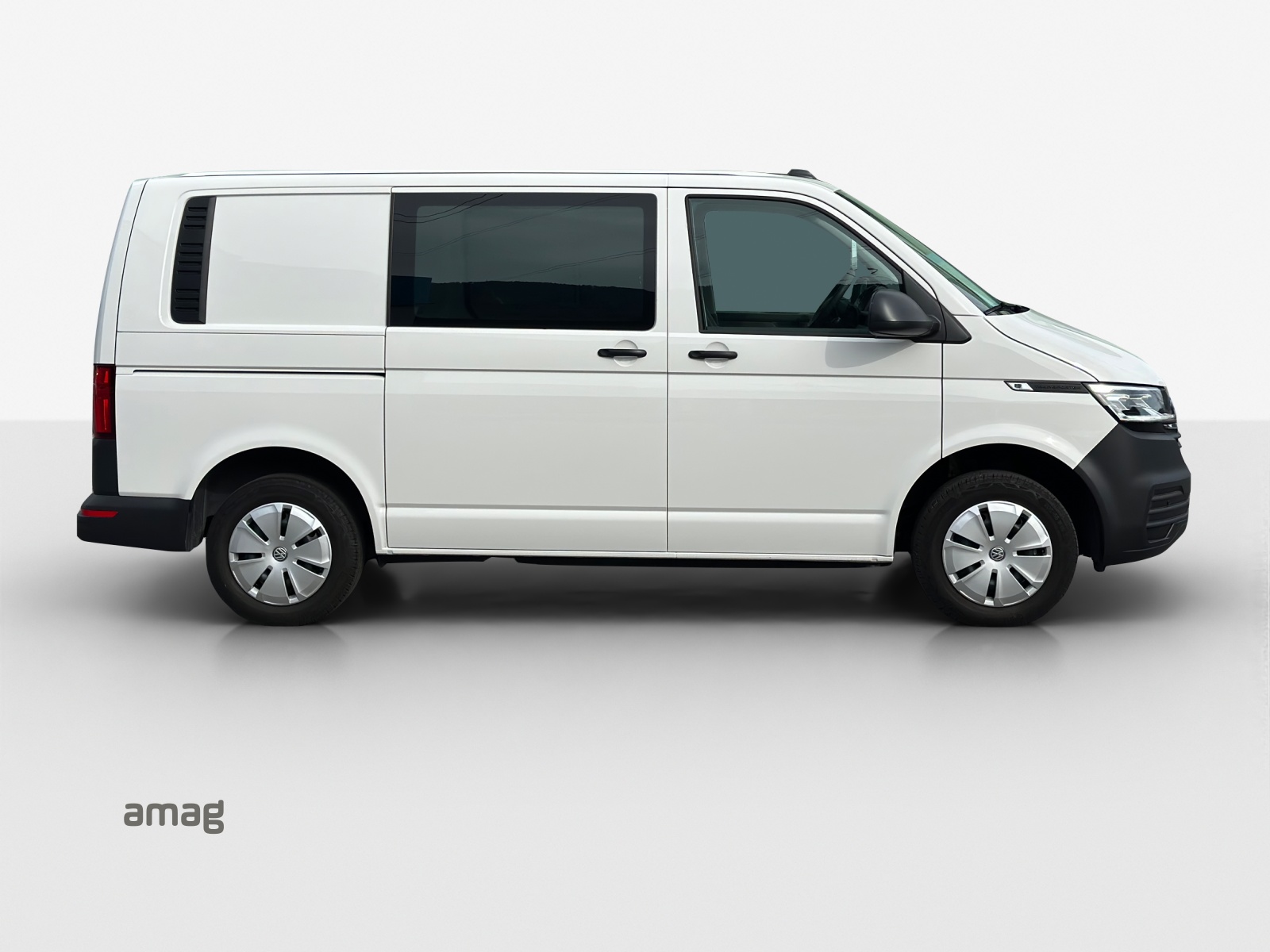 VW T6.1 2.0 TDI DSG-image-15