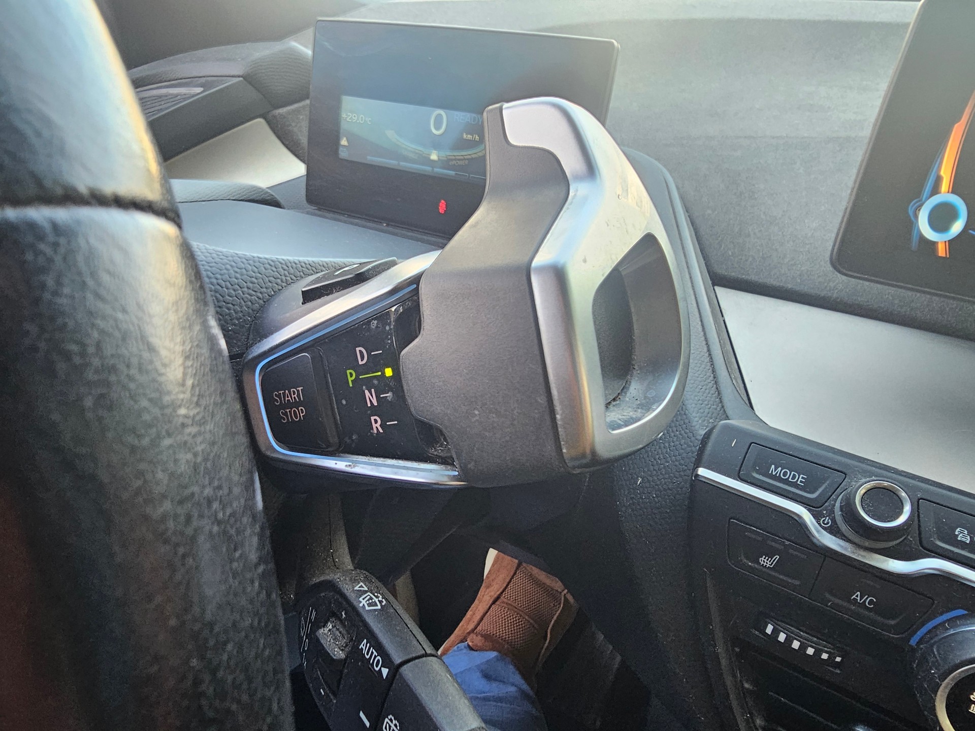 BMW i3 (94Ah)-image-9