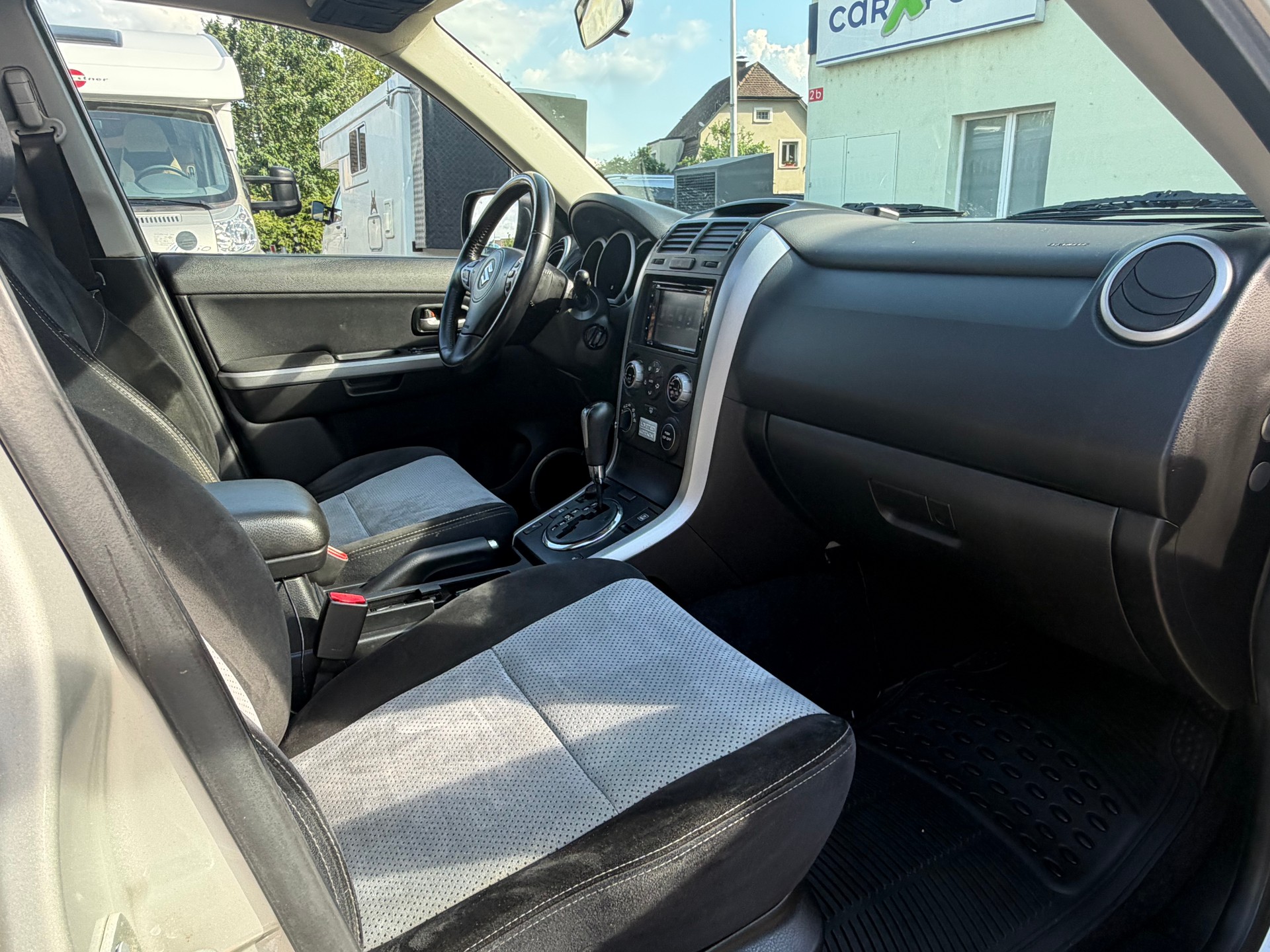 SUZUKI Grand Vitara 2.0 16V Top Limited Edition Automatic-image-11