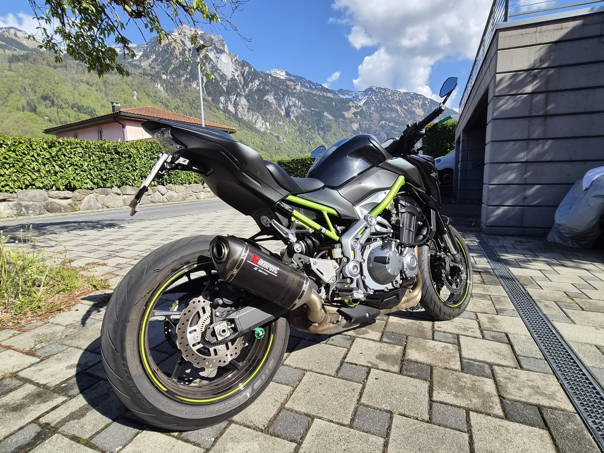 KAWASAKI Z 900-image-2