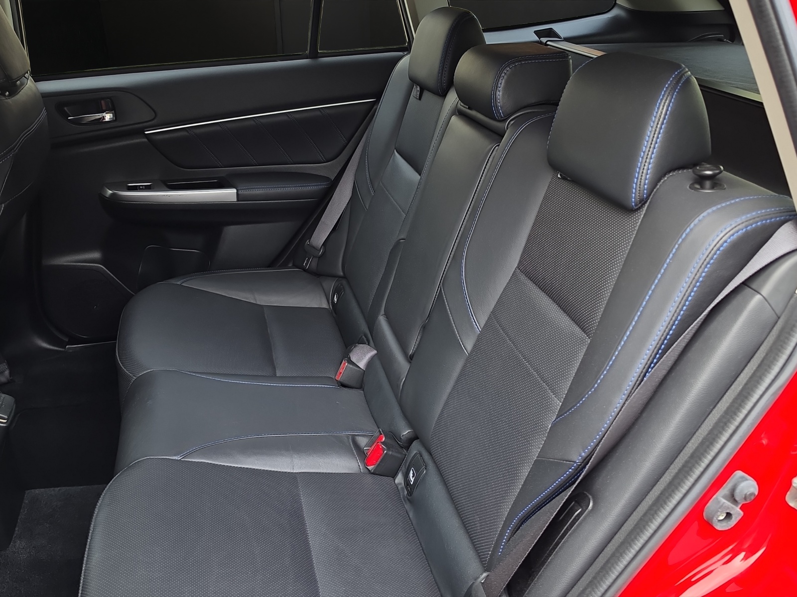 SUBARU Levorg 1.6DIT Luxury S AWD Lineartronic-image-8