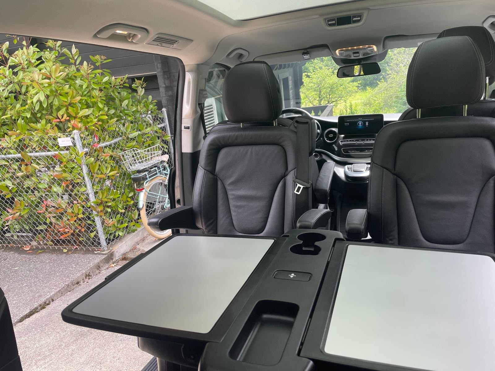 MERCEDES-BENZ V300 lang 4MATIC-image-3