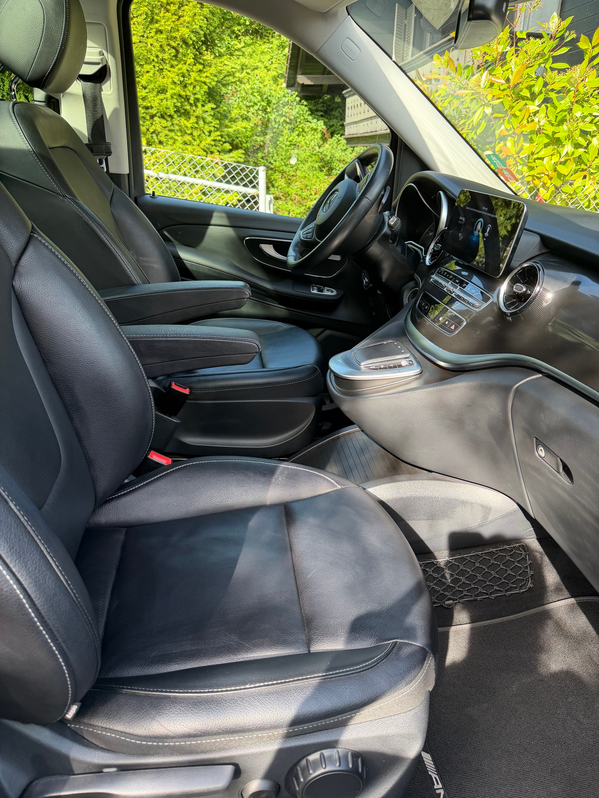 MERCEDES-BENZ V300 lang 4MATIC-image-6