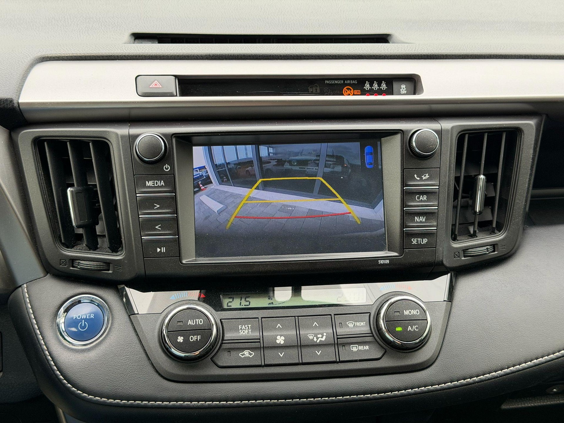 TOYOTA RAV4 2.5 HSD Trend-image-16