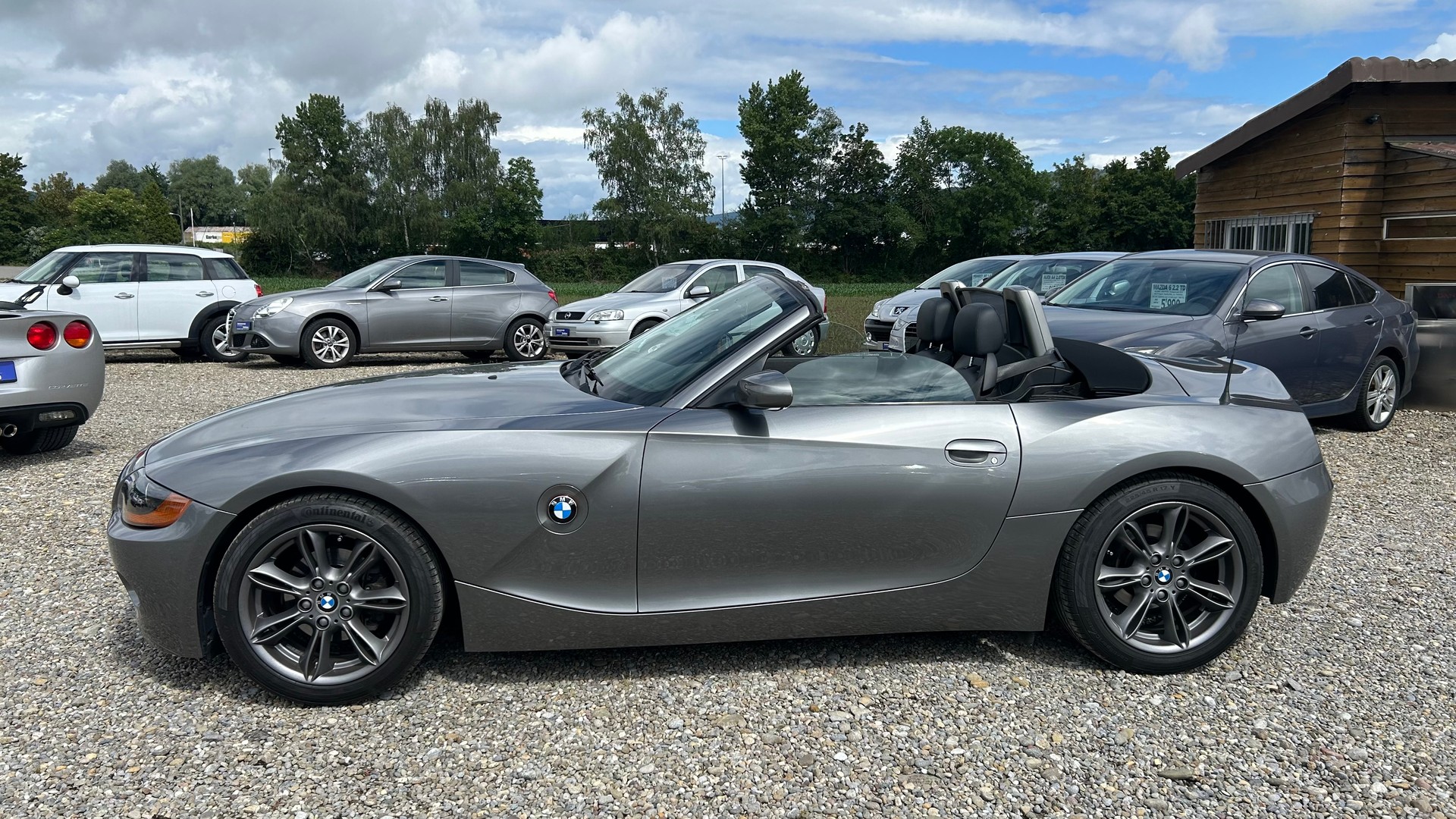 BMW Z4 2.5i Roadster-image-24