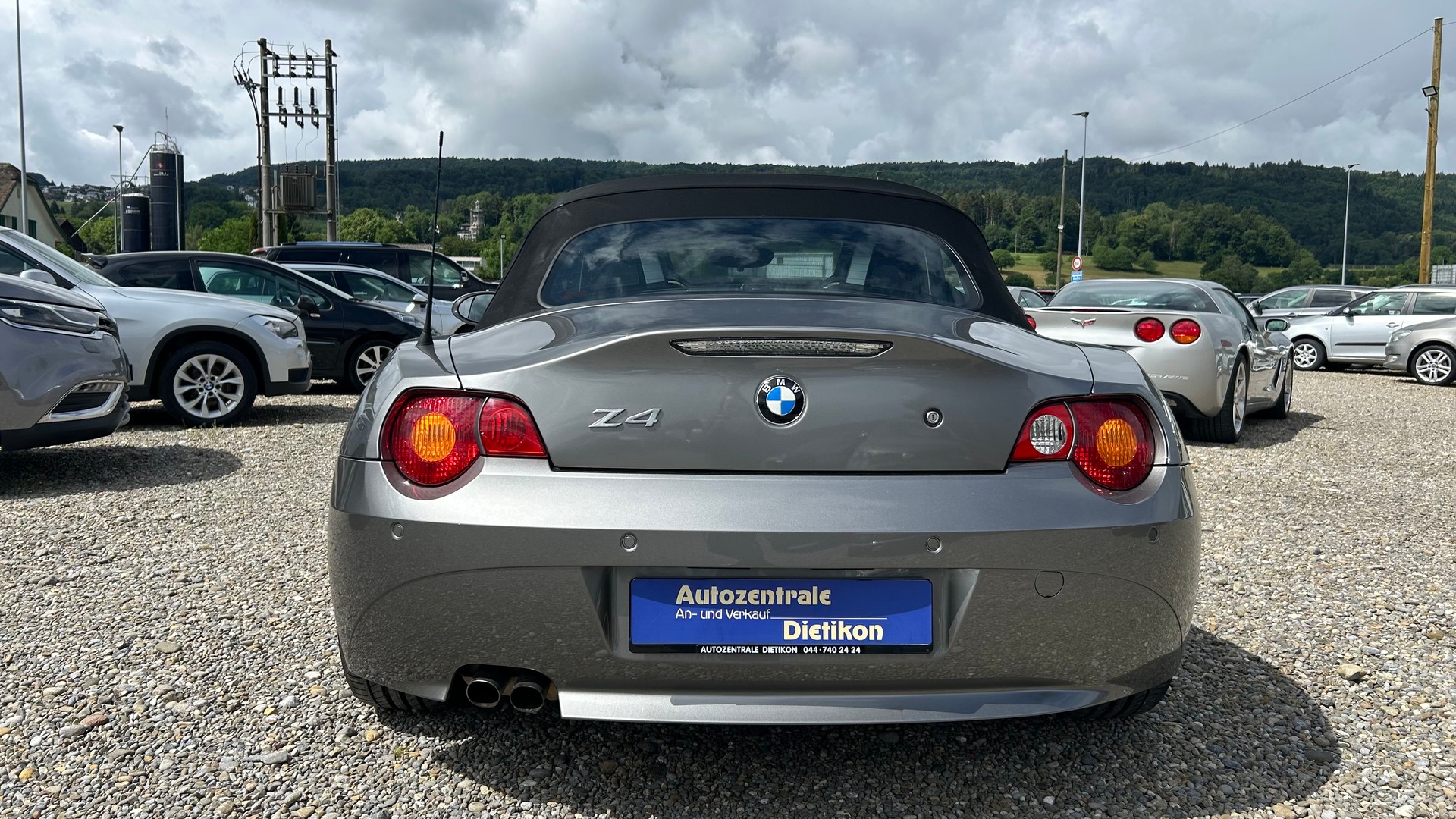 BMW Z4 2.5i Roadster-image-23