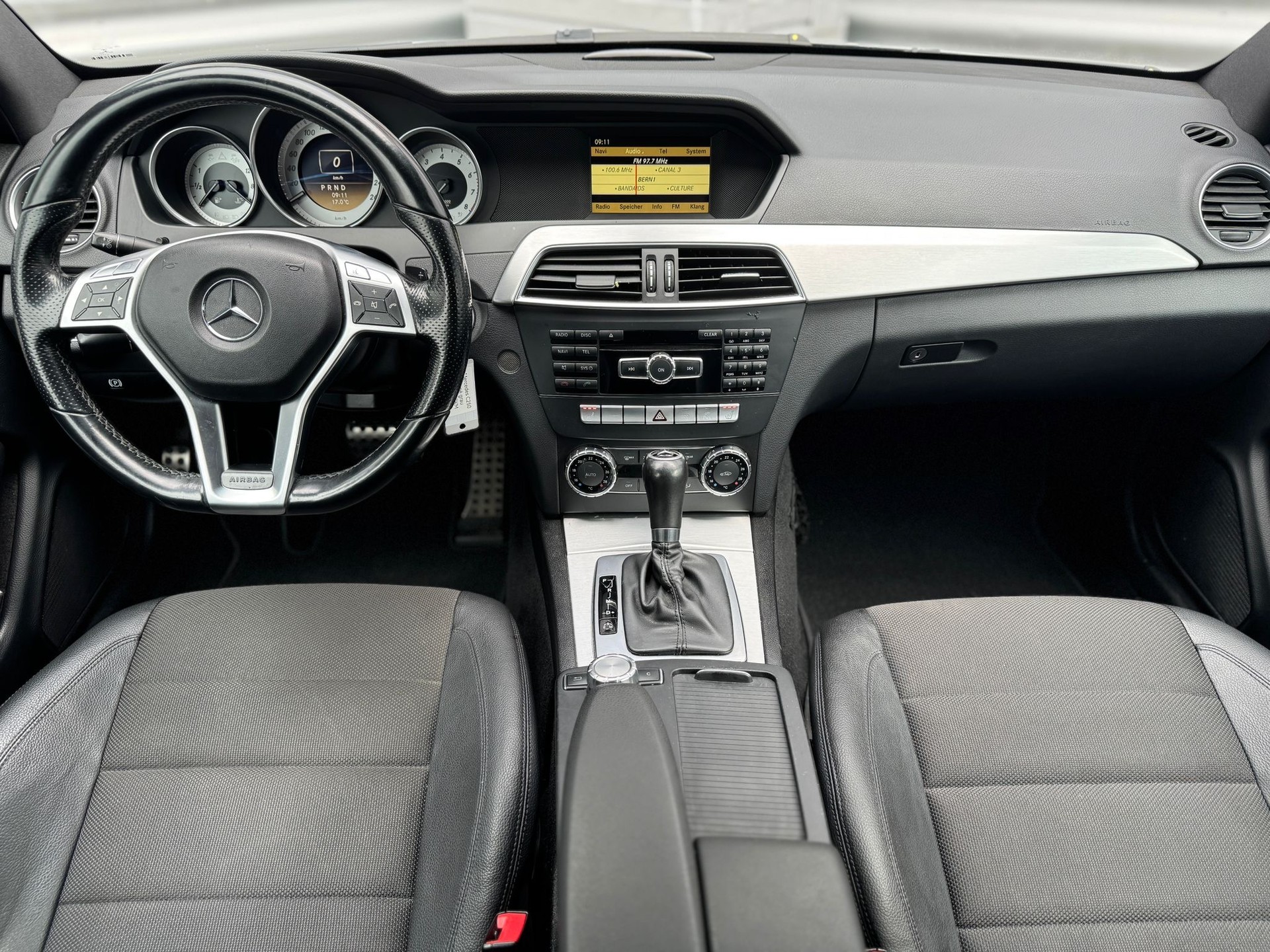 MERCEDES-BENZ C 250 Coupé 7G-Tronic-image-7