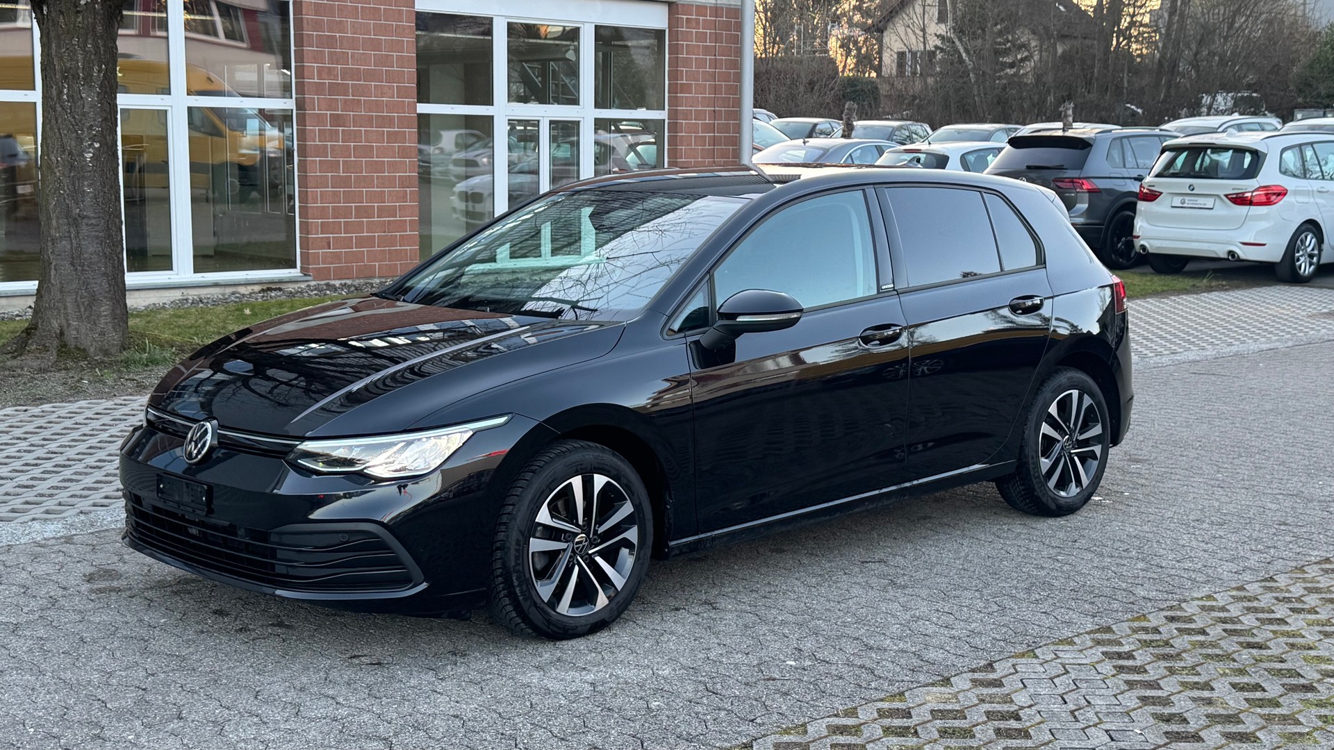 VW Golf 2.0 TDI Style DSG-image-0