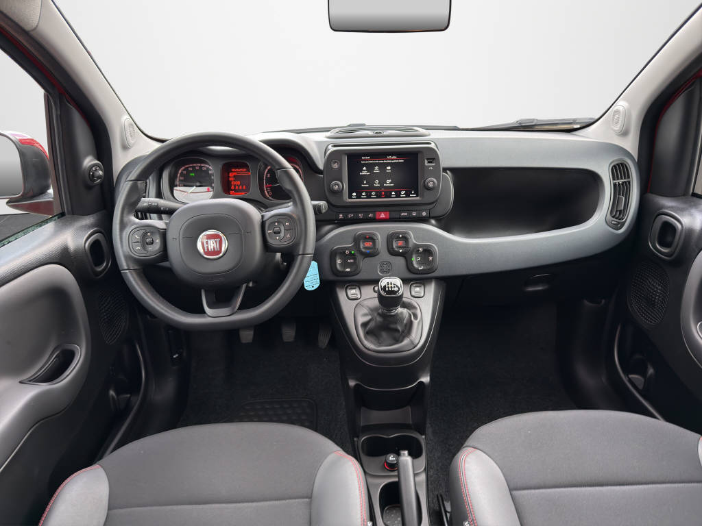 FIAT Panda 1.0 Hybrid Cross-image-13