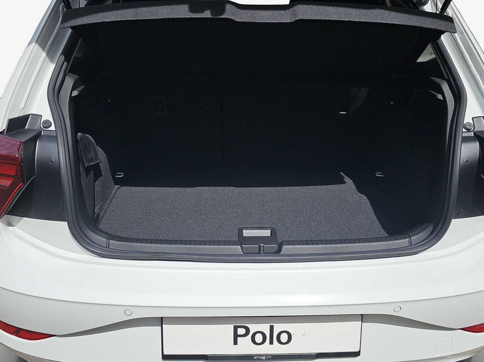 VW Polo 1.0 TSI Life DSG-image-12