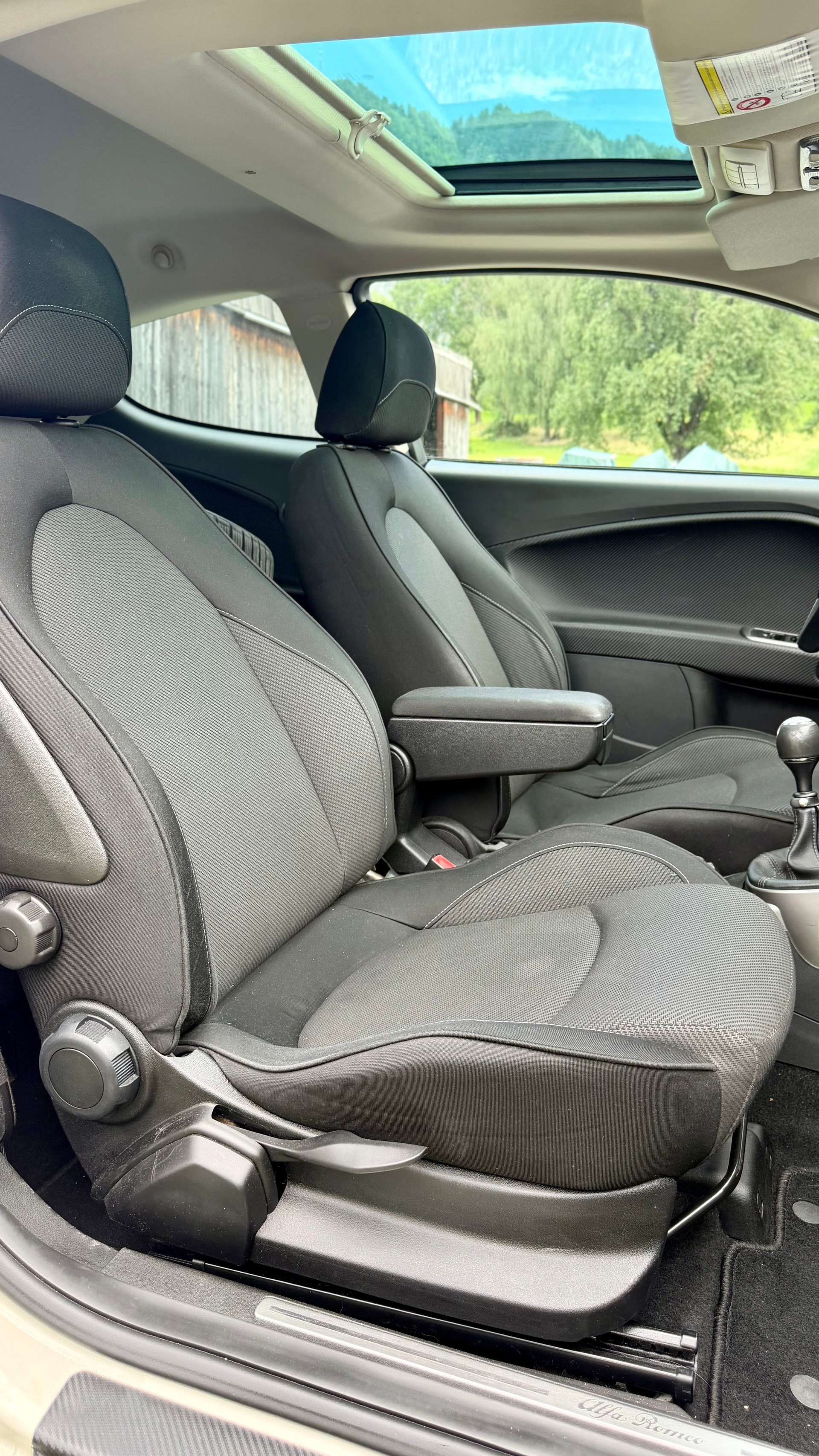 ALFA ROMEO MiTo 1.4 TB Distinctive-image-10
