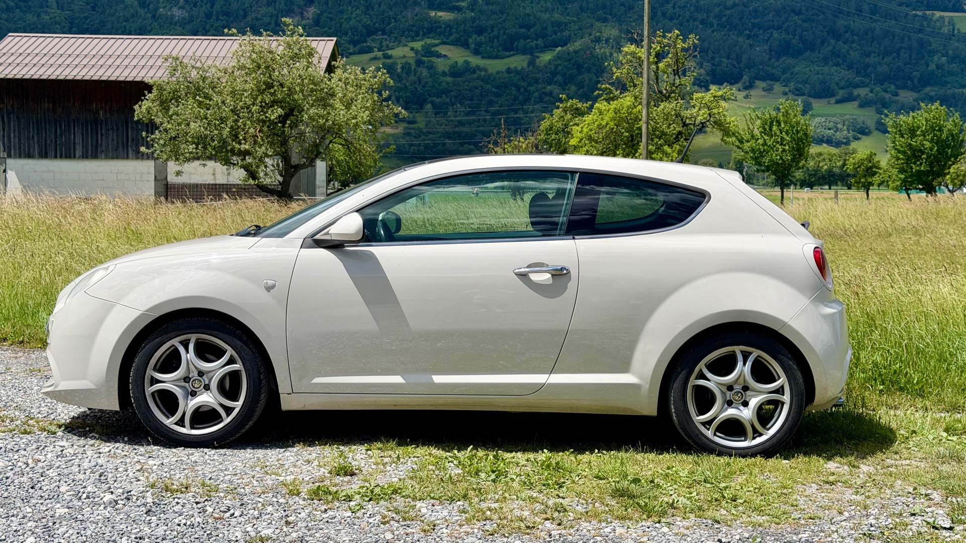 ALFA ROMEO MiTo 1.4 TB Distinctive-image-1