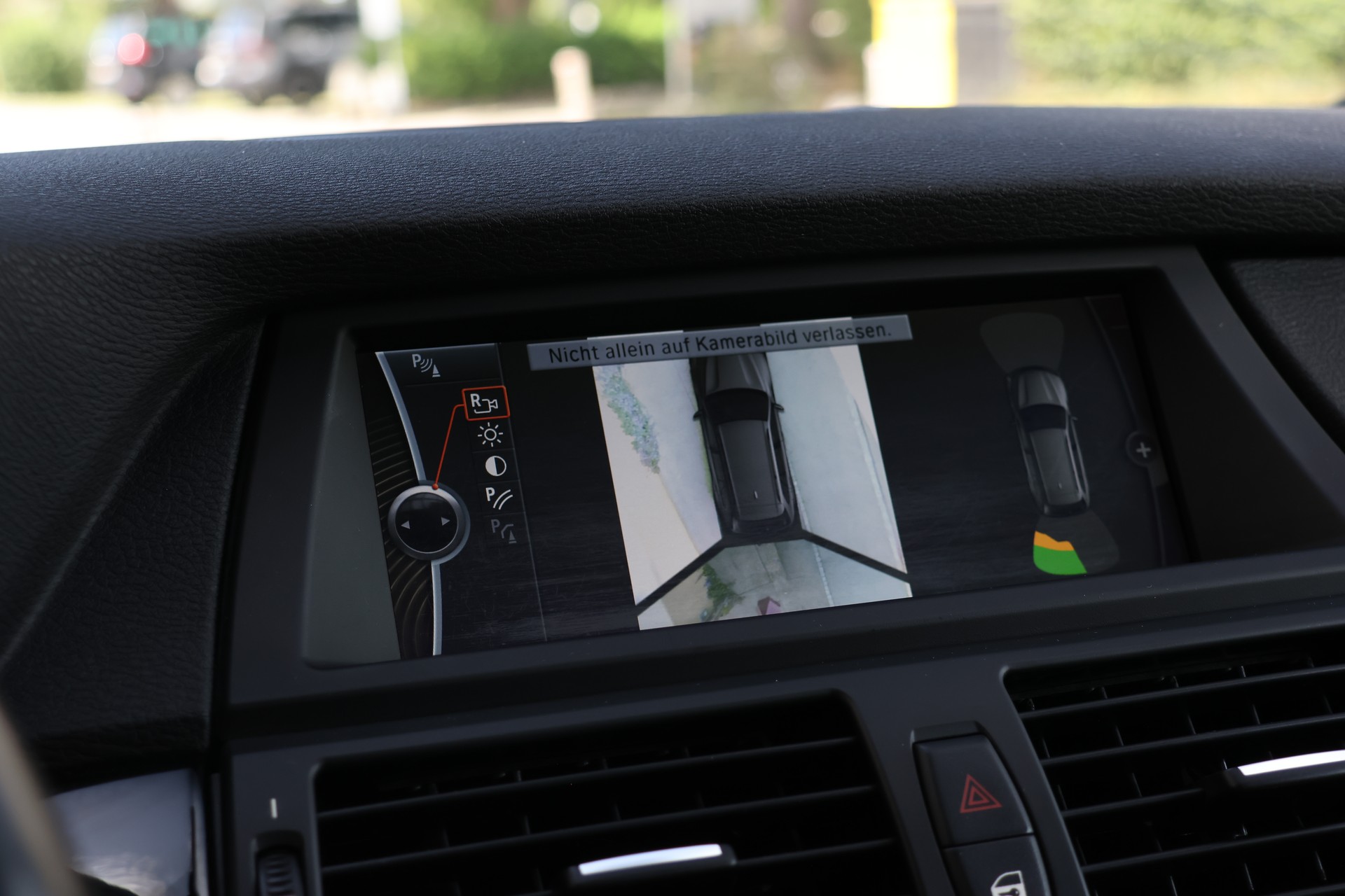 BMW X5 xDrive M Steptronic-image-17