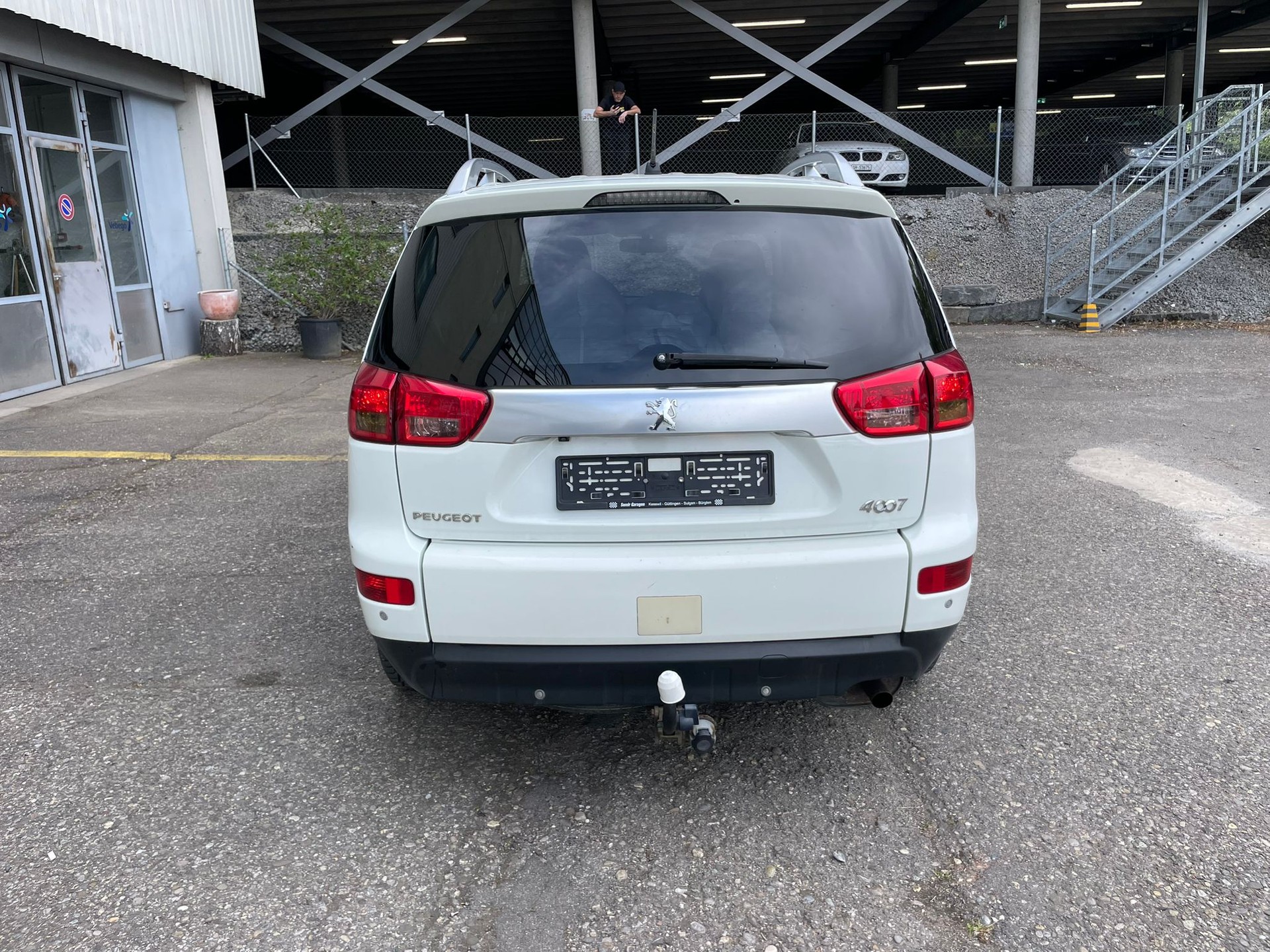 PEUGEOT 4007 2.4 Platinum Edition CVT-image-5