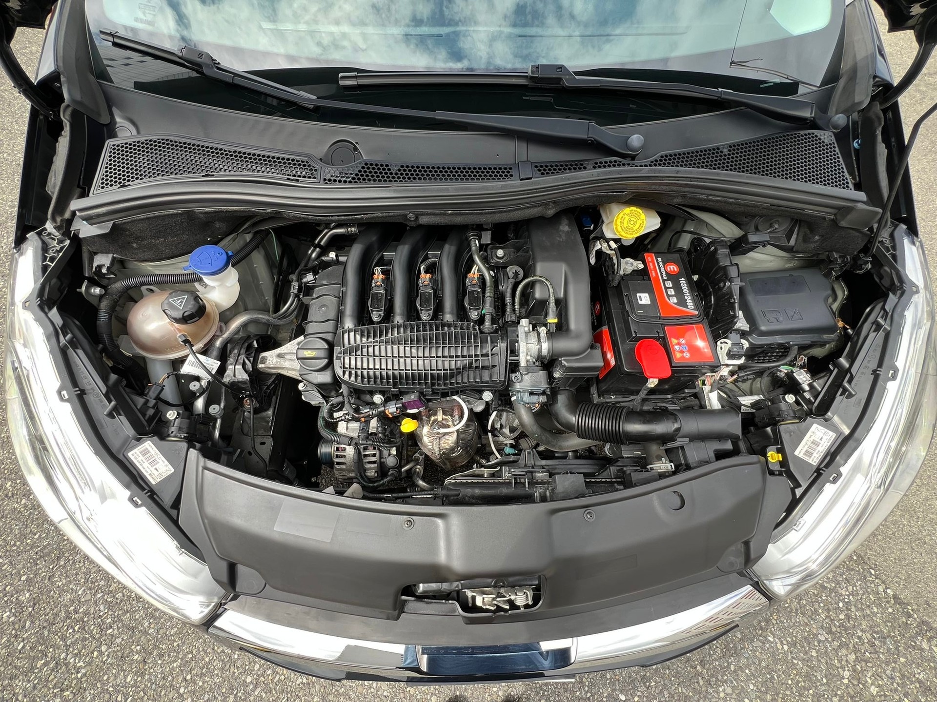 PEUGEOT 208 1.2 PureTech Active-image-13