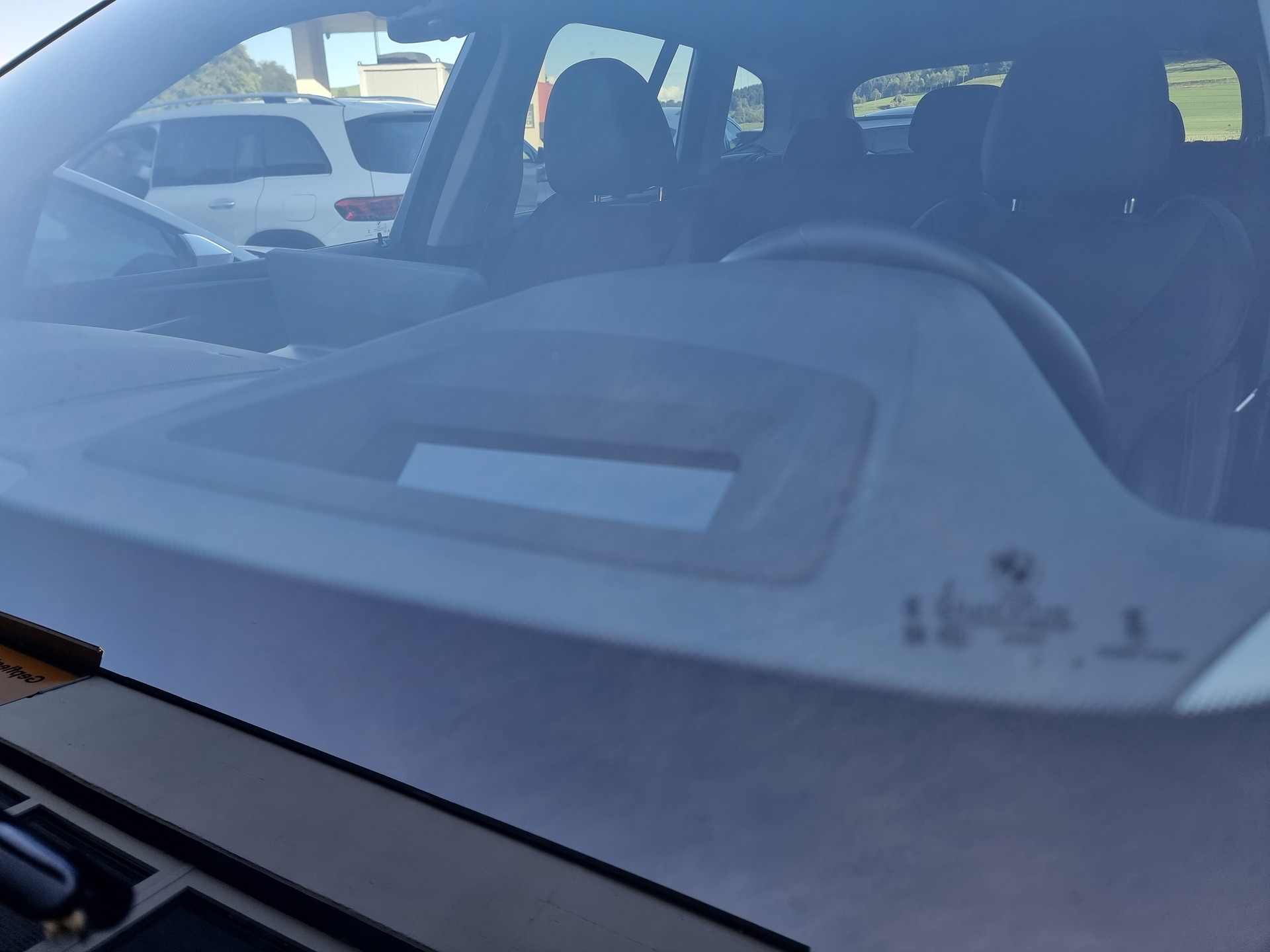 BMW X3 xDrive 20i-image-10