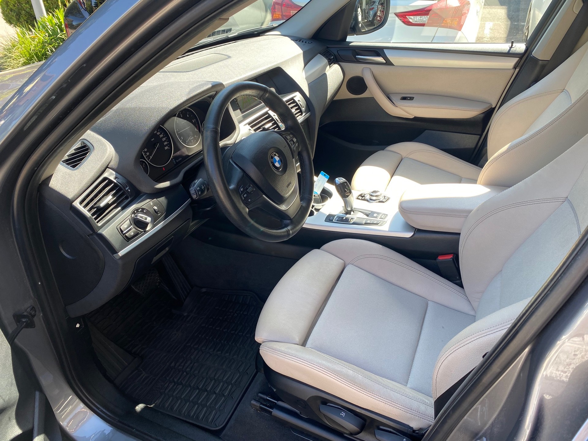 BMW X3 xDrive 20d Steptronic-image-4