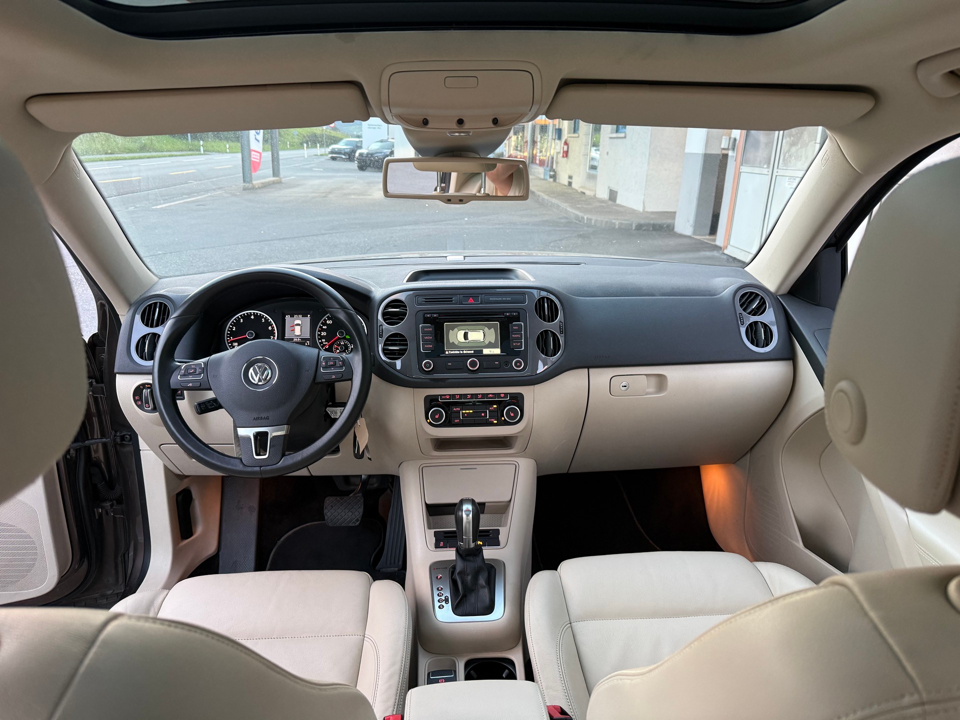 VW Tiguan 2.0 TSI Track&Style 4Motion DSG-image-11