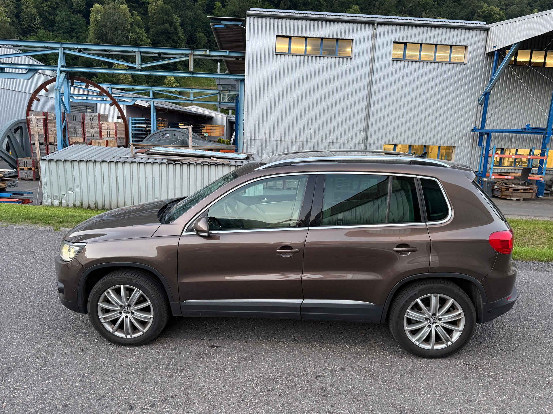 VW Tiguan 2.0 TSI Track&Style 4Motion DSG-image-7